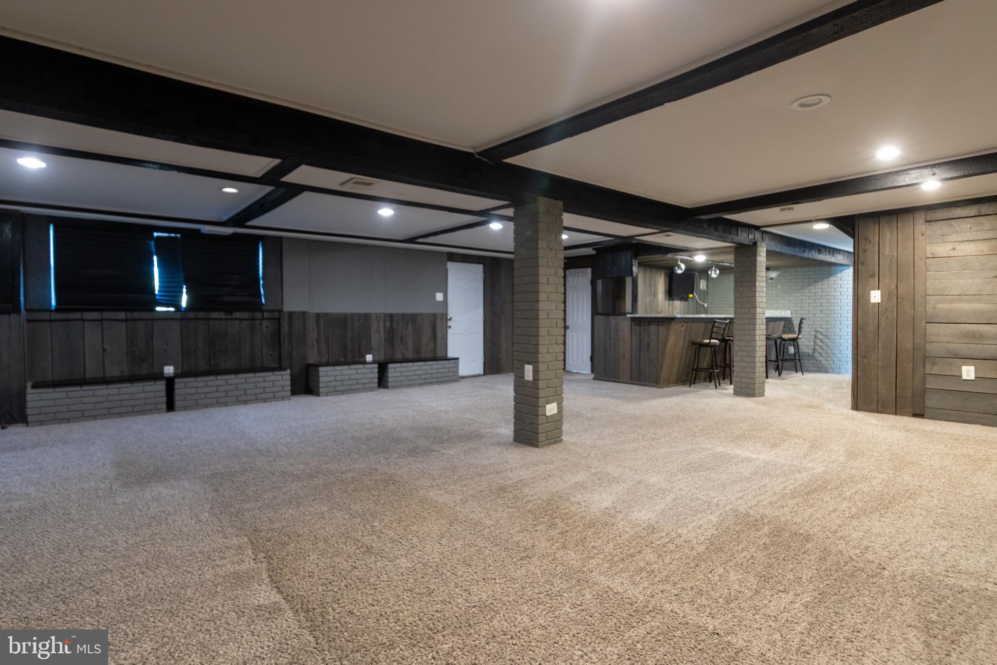 MARY-CATHERINE ESTATES - Residential