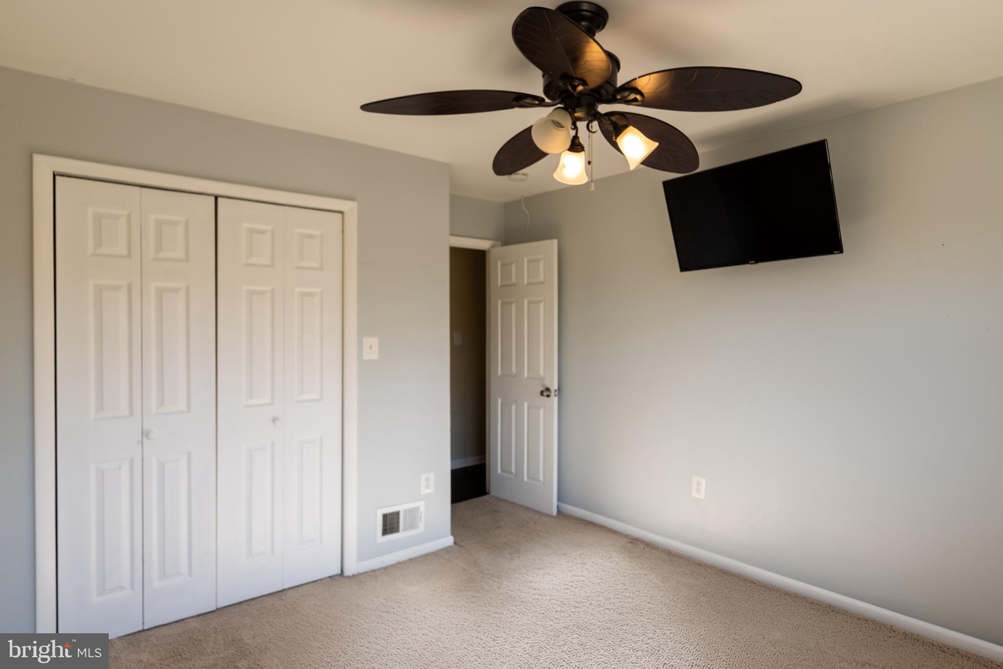 MARY-CATHERINE ESTATES - Residential