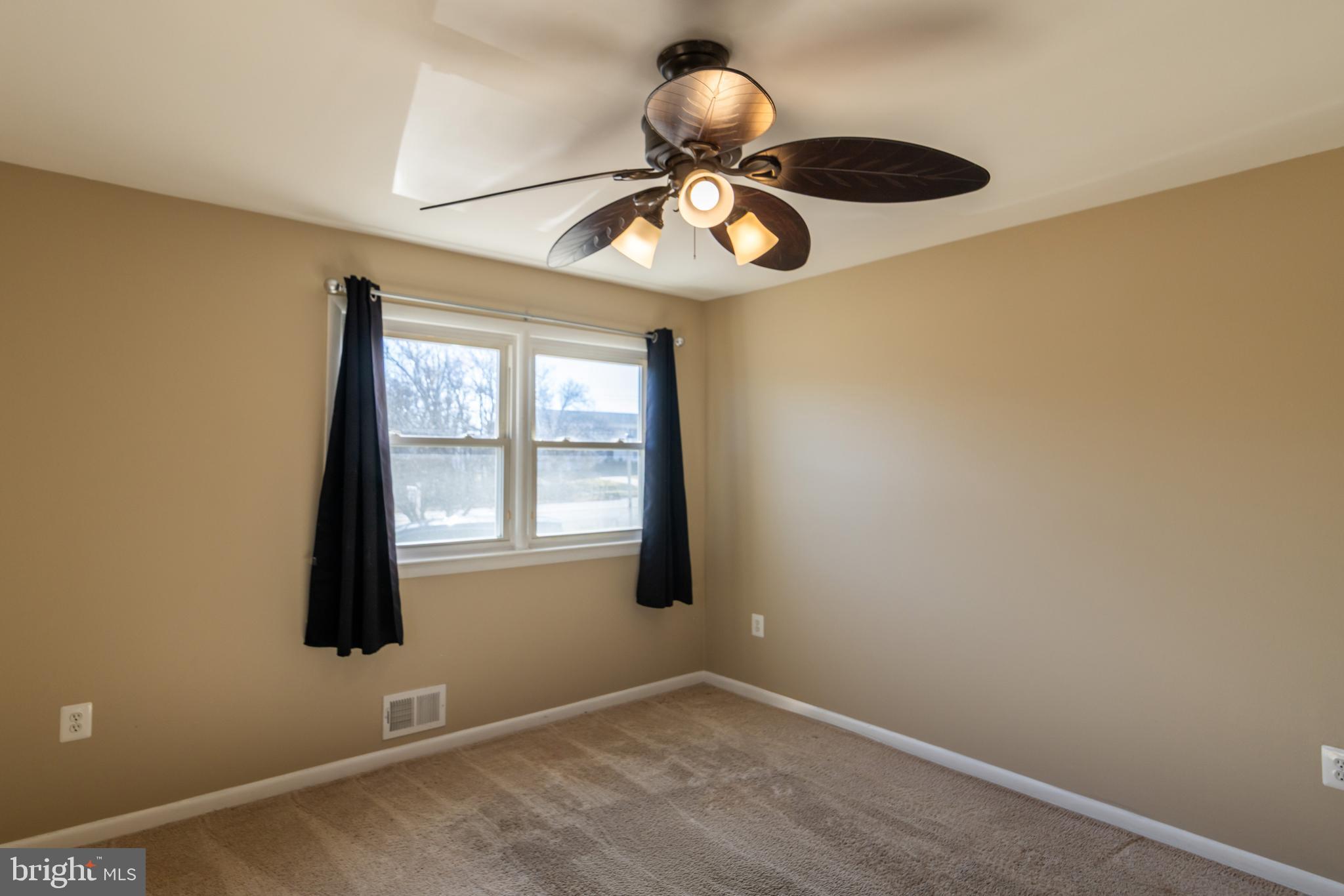 MARY-CATHERINE ESTATES - Residential