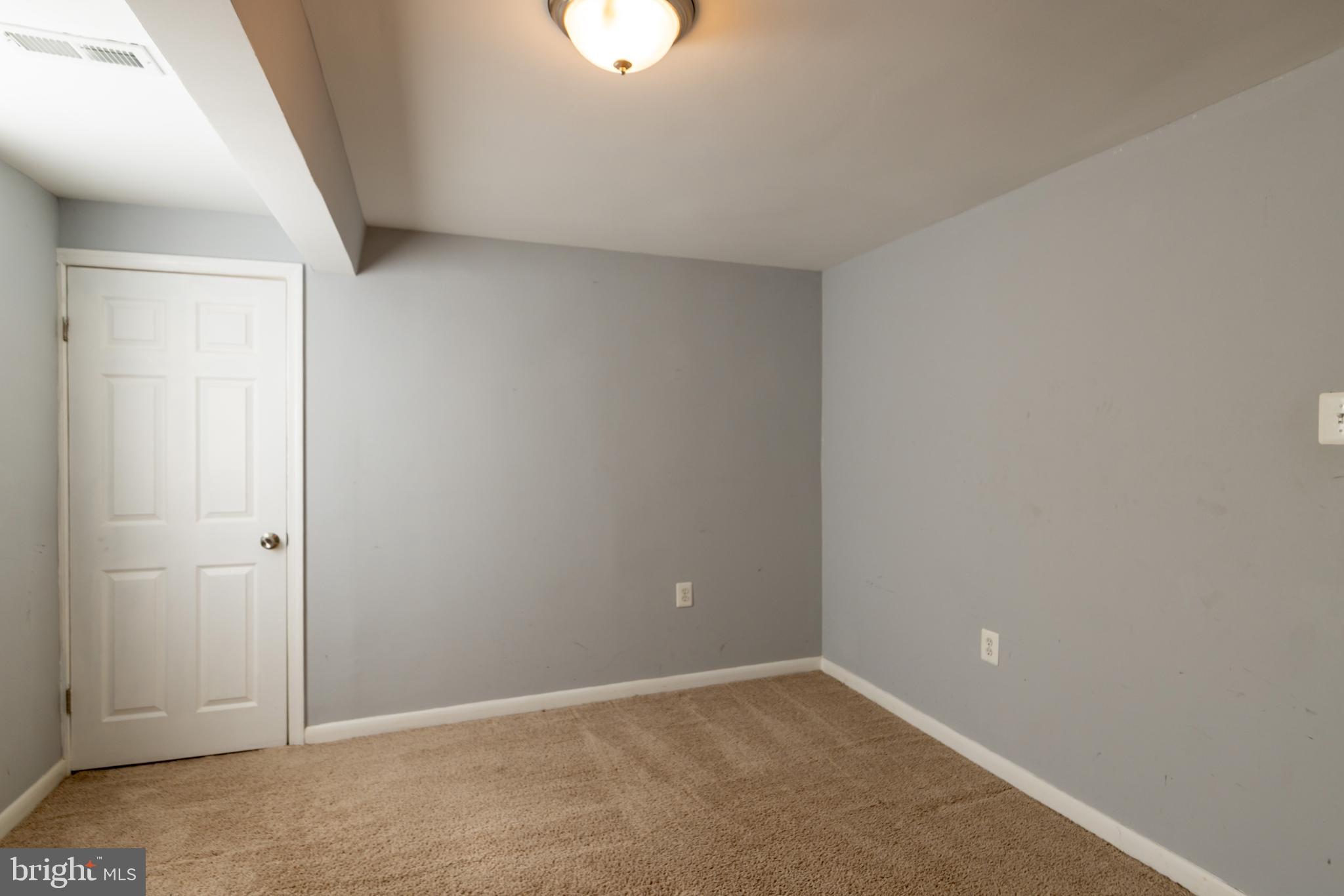 MARY-CATHERINE ESTATES - Residential