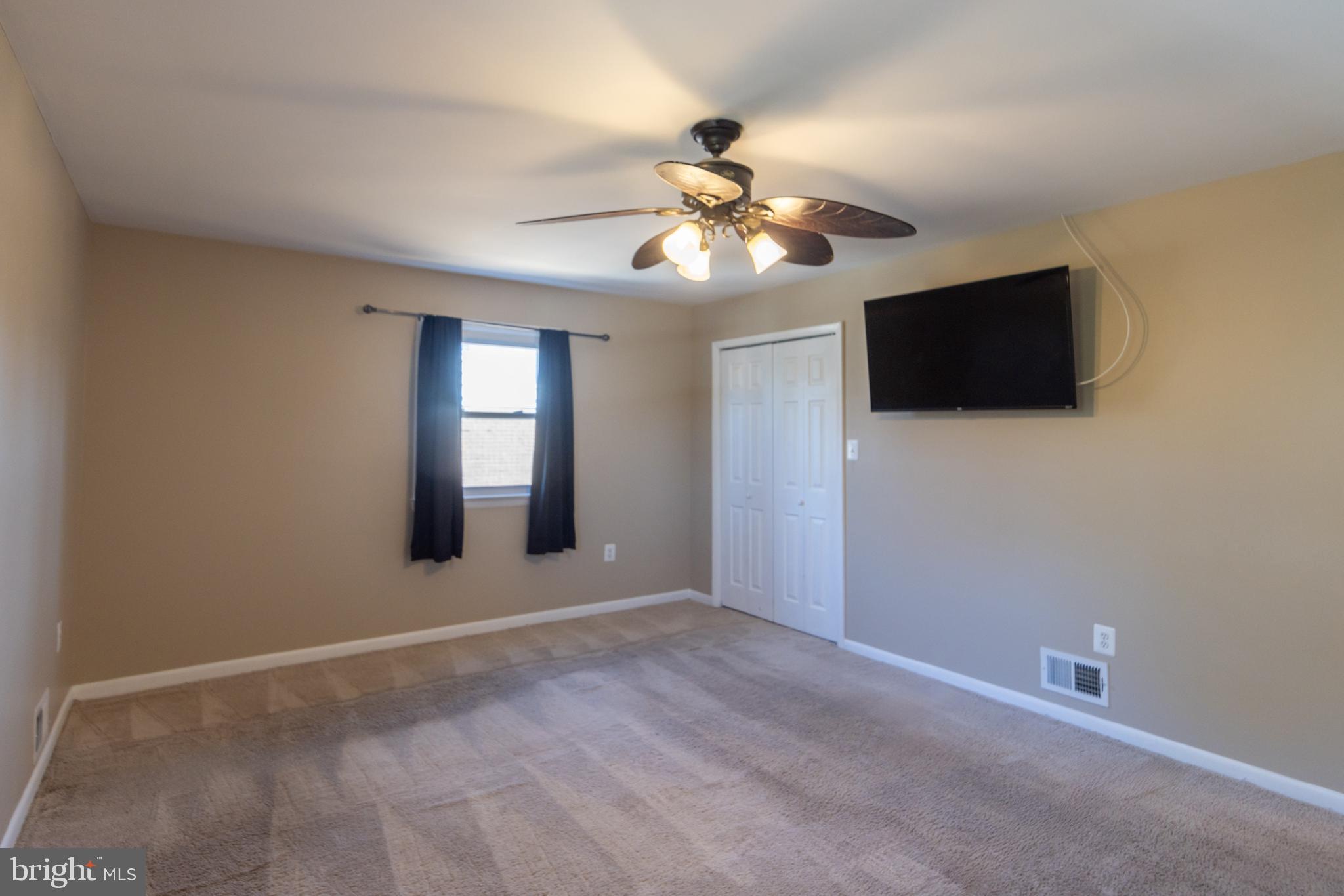 MARY-CATHERINE ESTATES - Residential