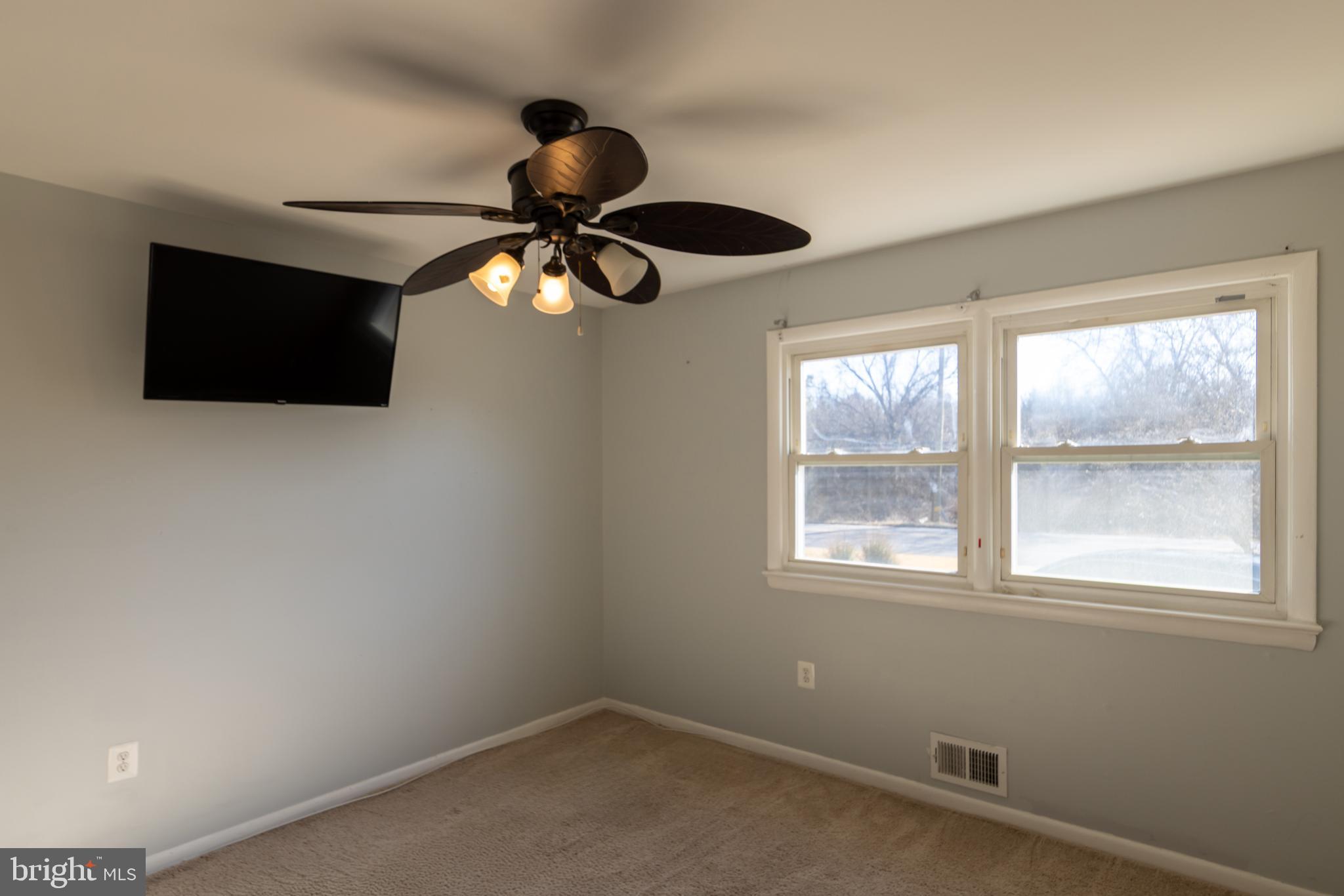 MARY-CATHERINE ESTATES - Residential