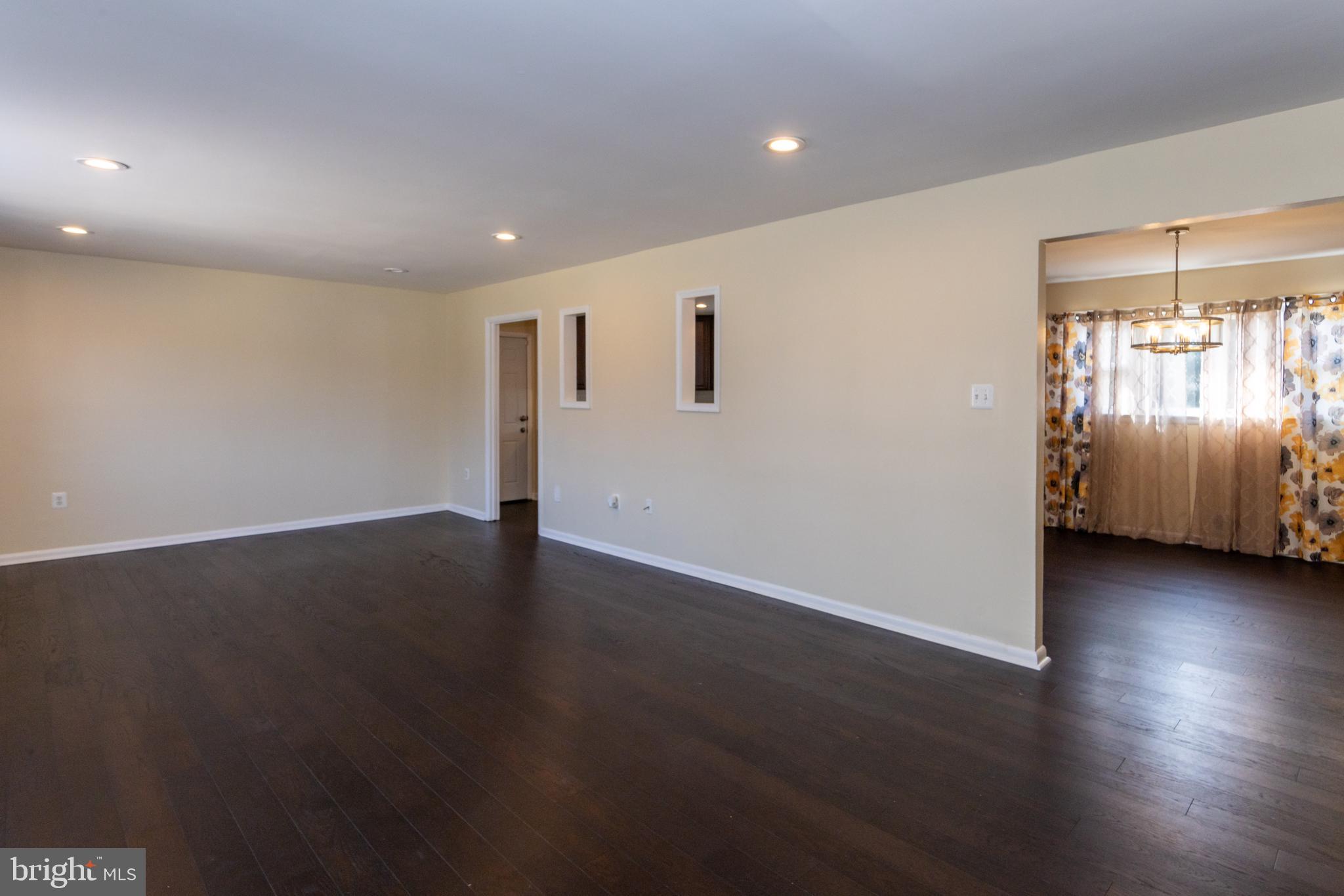 MARY-CATHERINE ESTATES - Residential