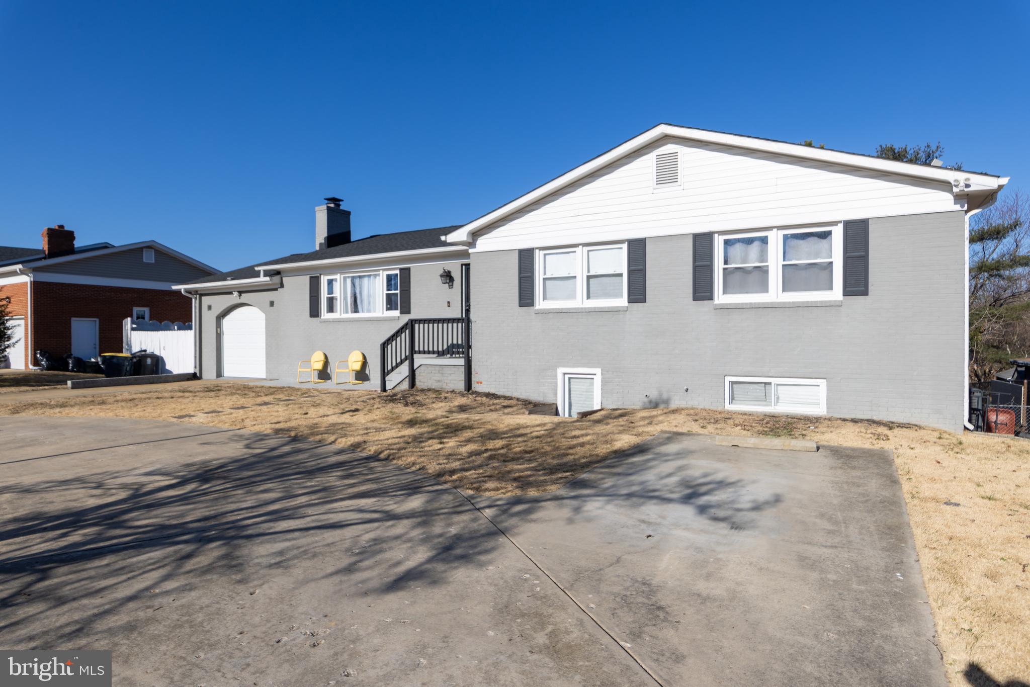 MARY-CATHERINE ESTATES - Residential