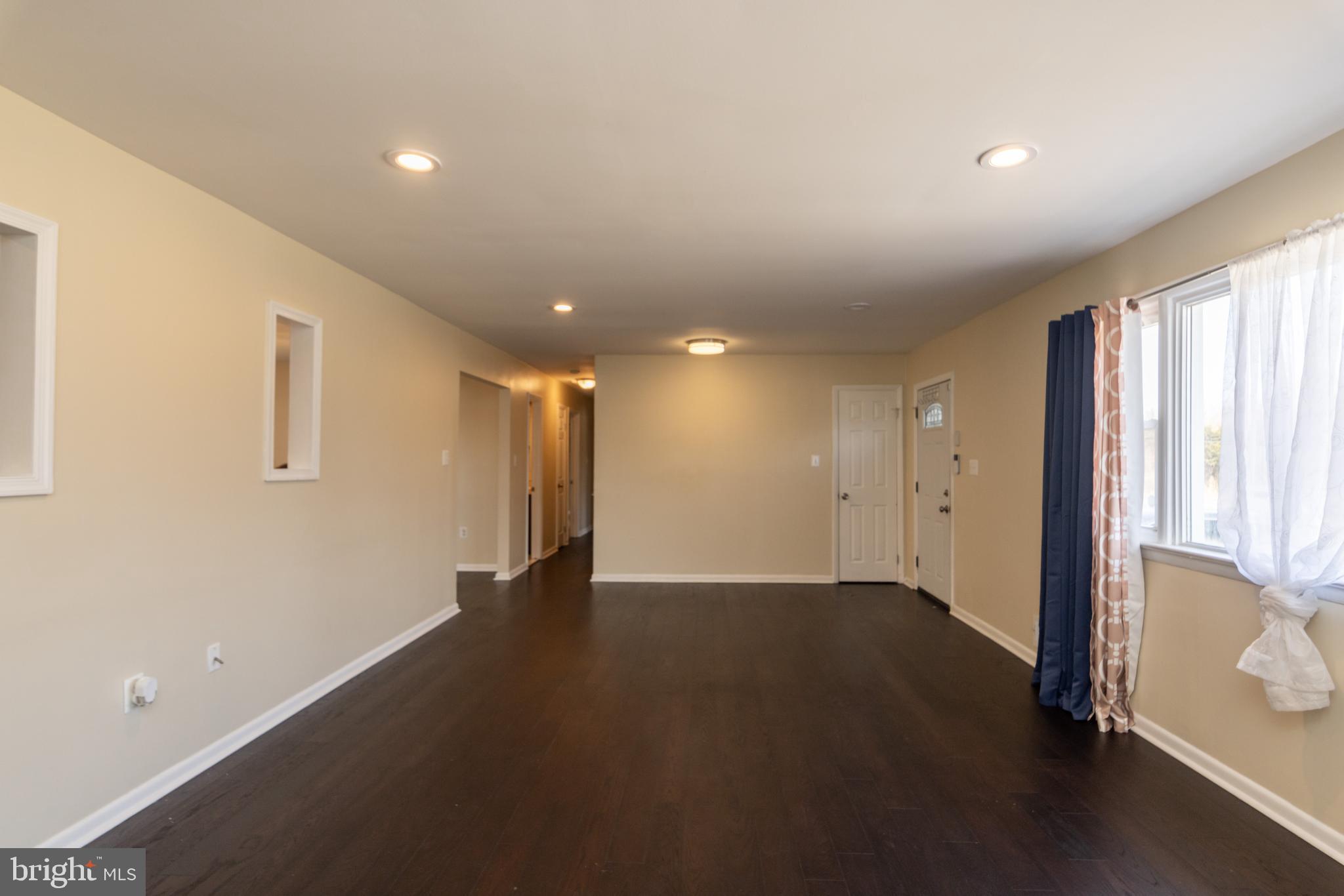 MARY-CATHERINE ESTATES - Residential