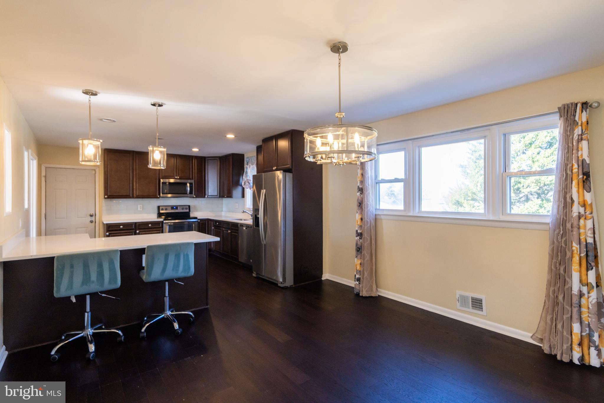 MARY-CATHERINE ESTATES - Residential