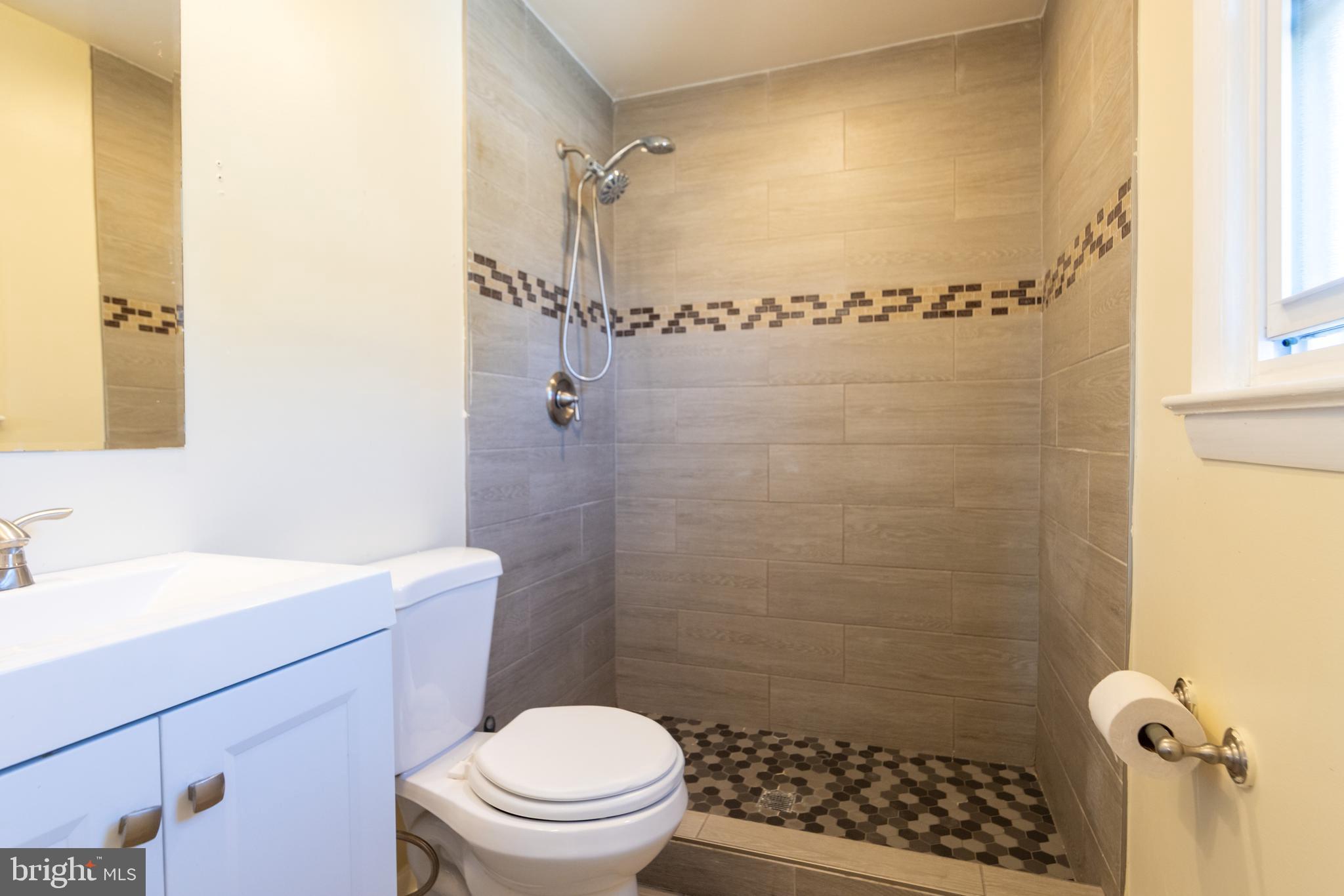 MARY-CATHERINE ESTATES - Residential