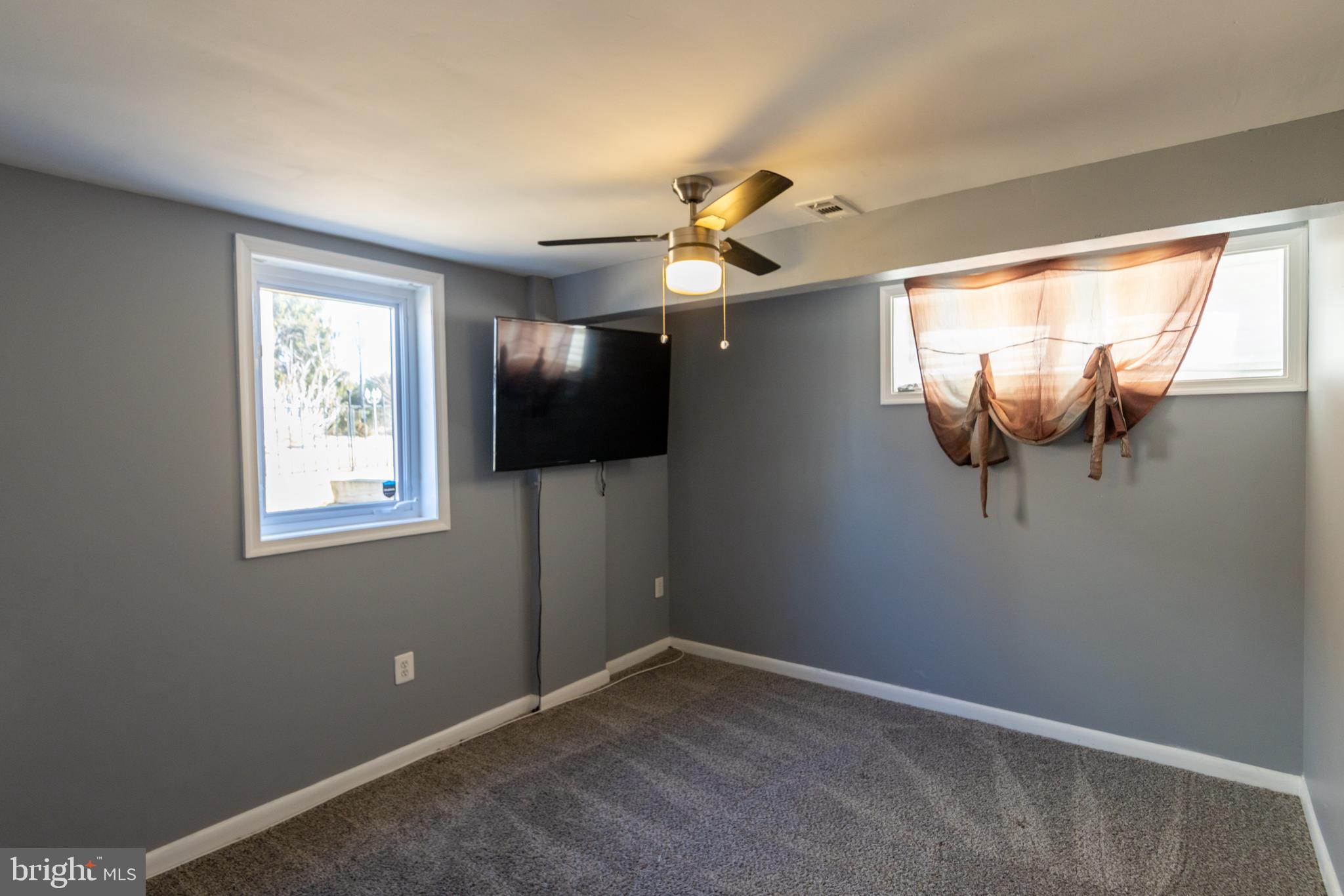 MARY-CATHERINE ESTATES - Residential