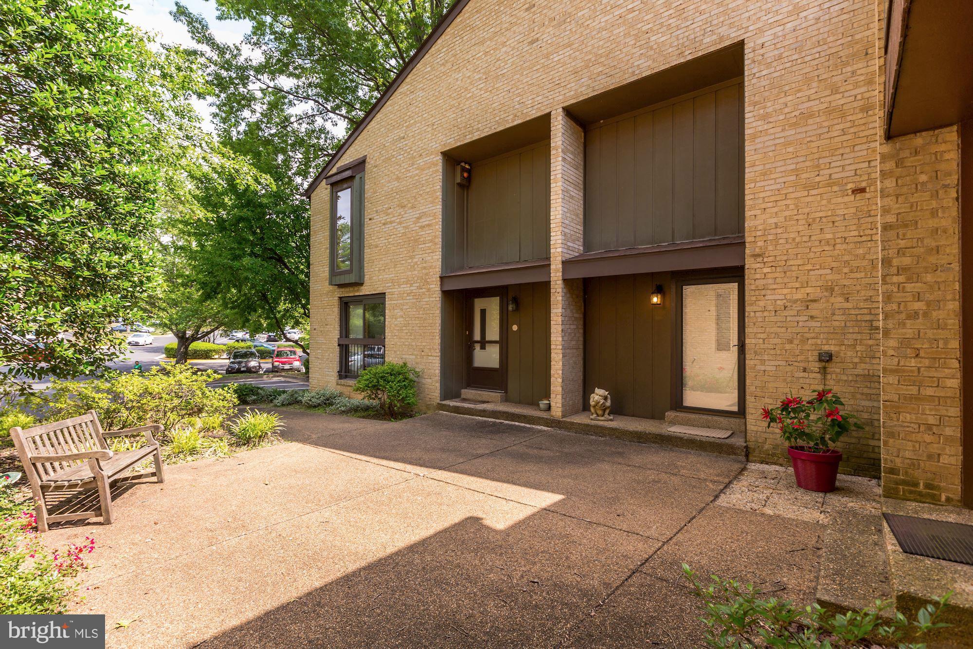 CHESTERFIELD MEWS - Residential