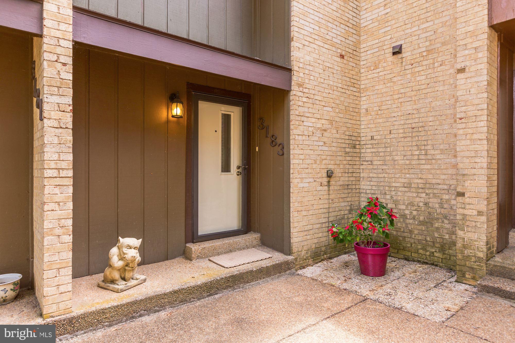 CHESTERFIELD MEWS - Residential