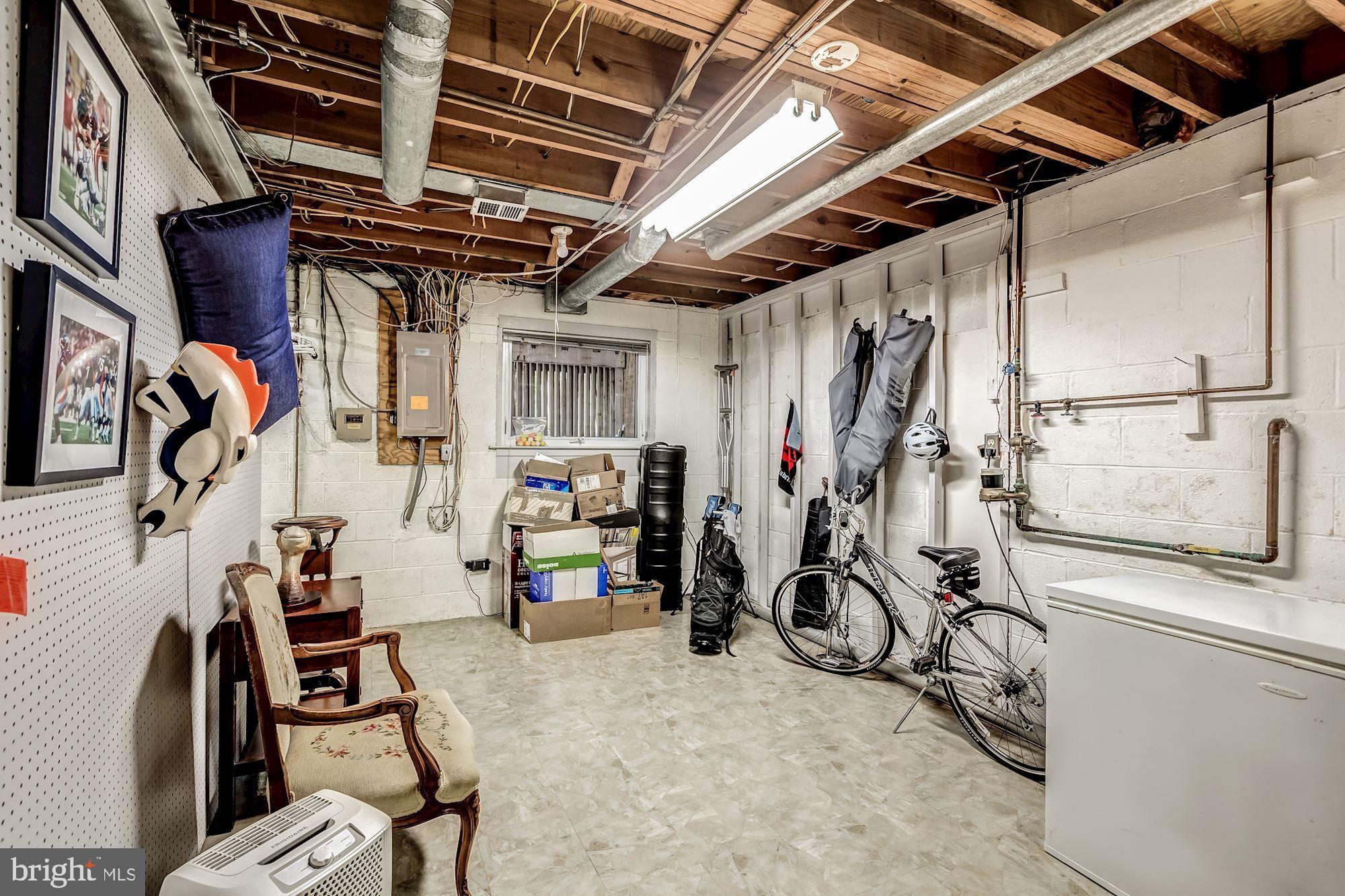 CHESTERFIELD MEWS - Residential