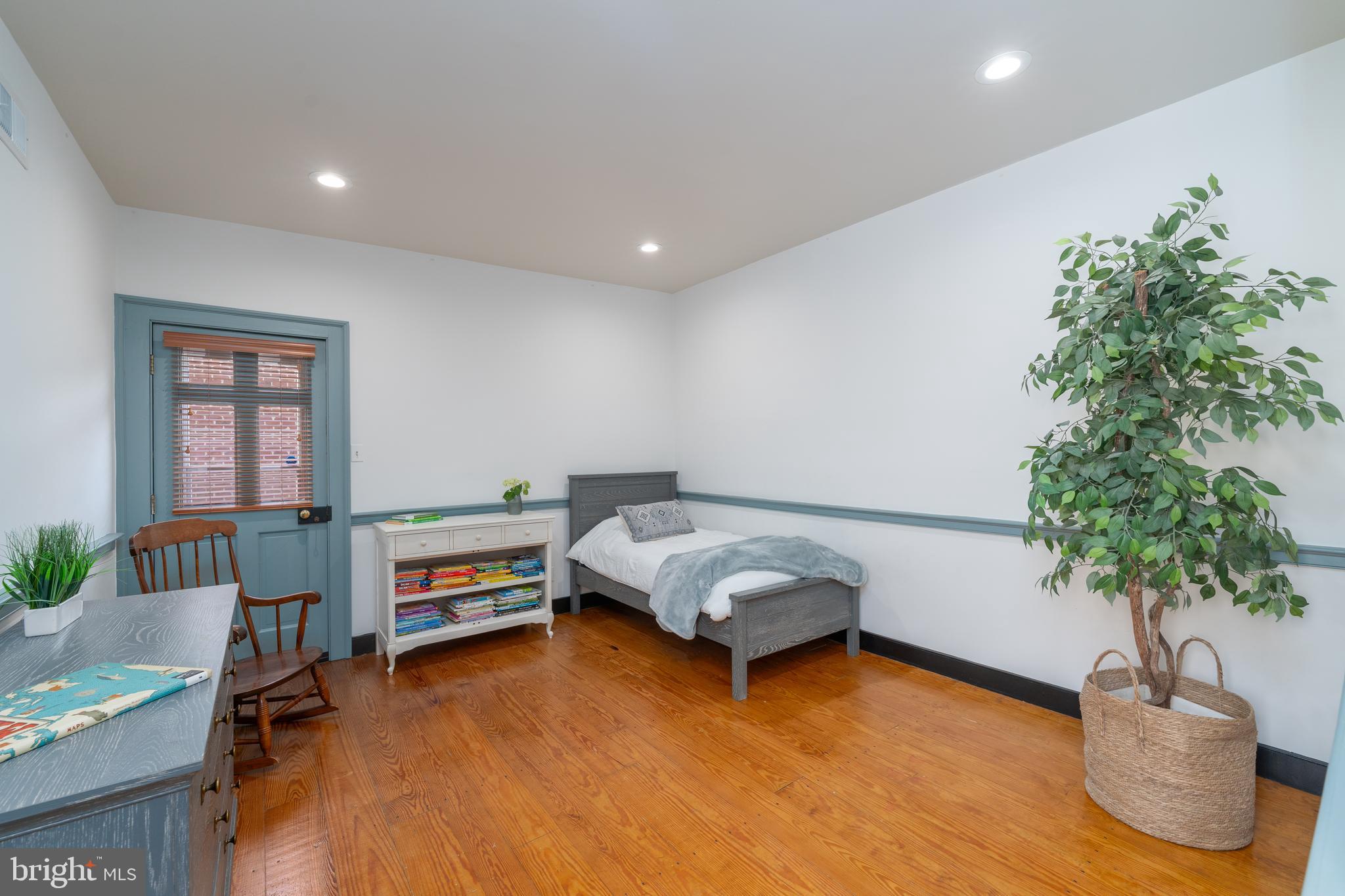 FELLS POINT HISTORIC DISTRICT - Residential Lease