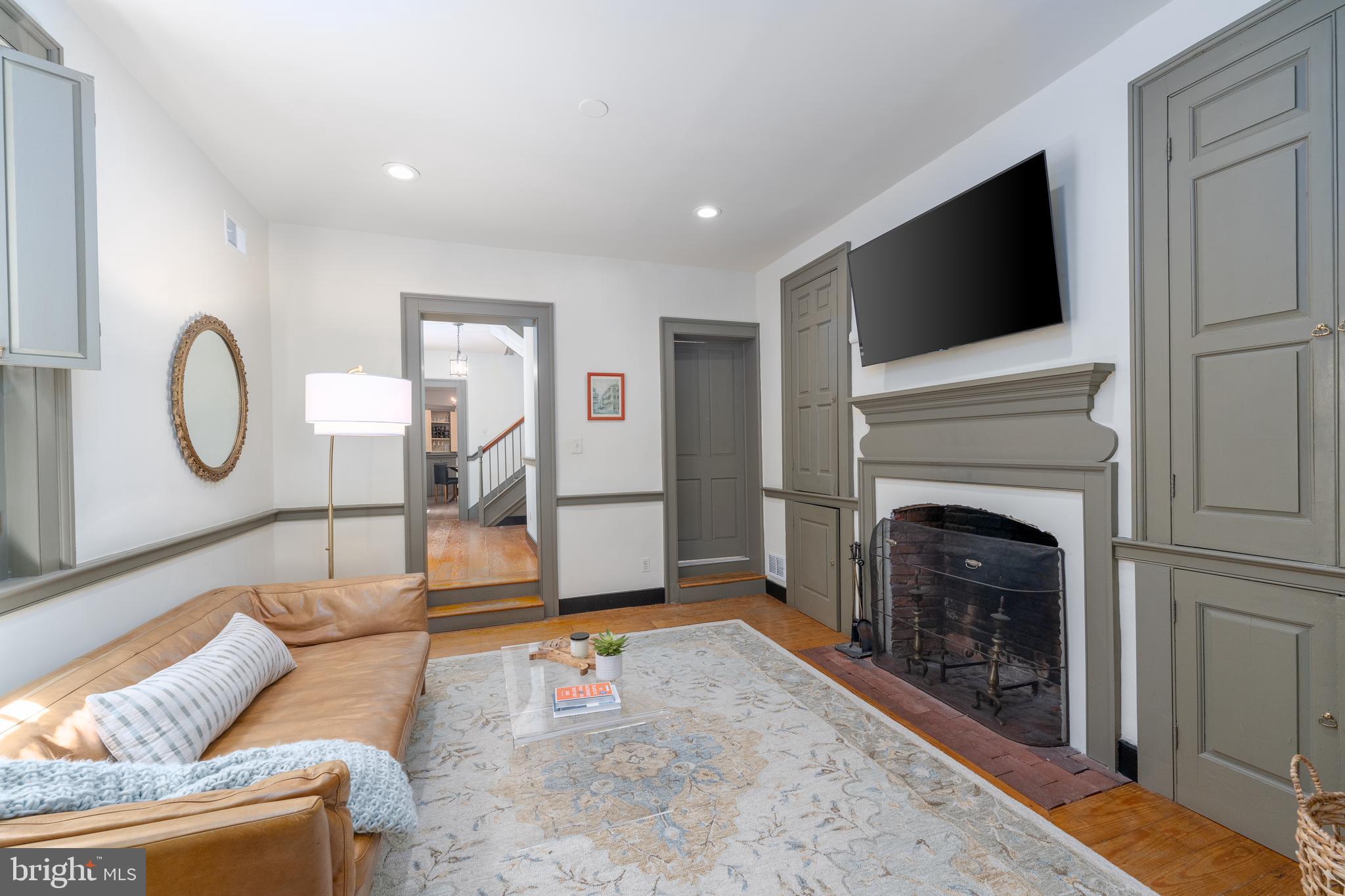 FELLS POINT HISTORIC DISTRICT - Residential Lease