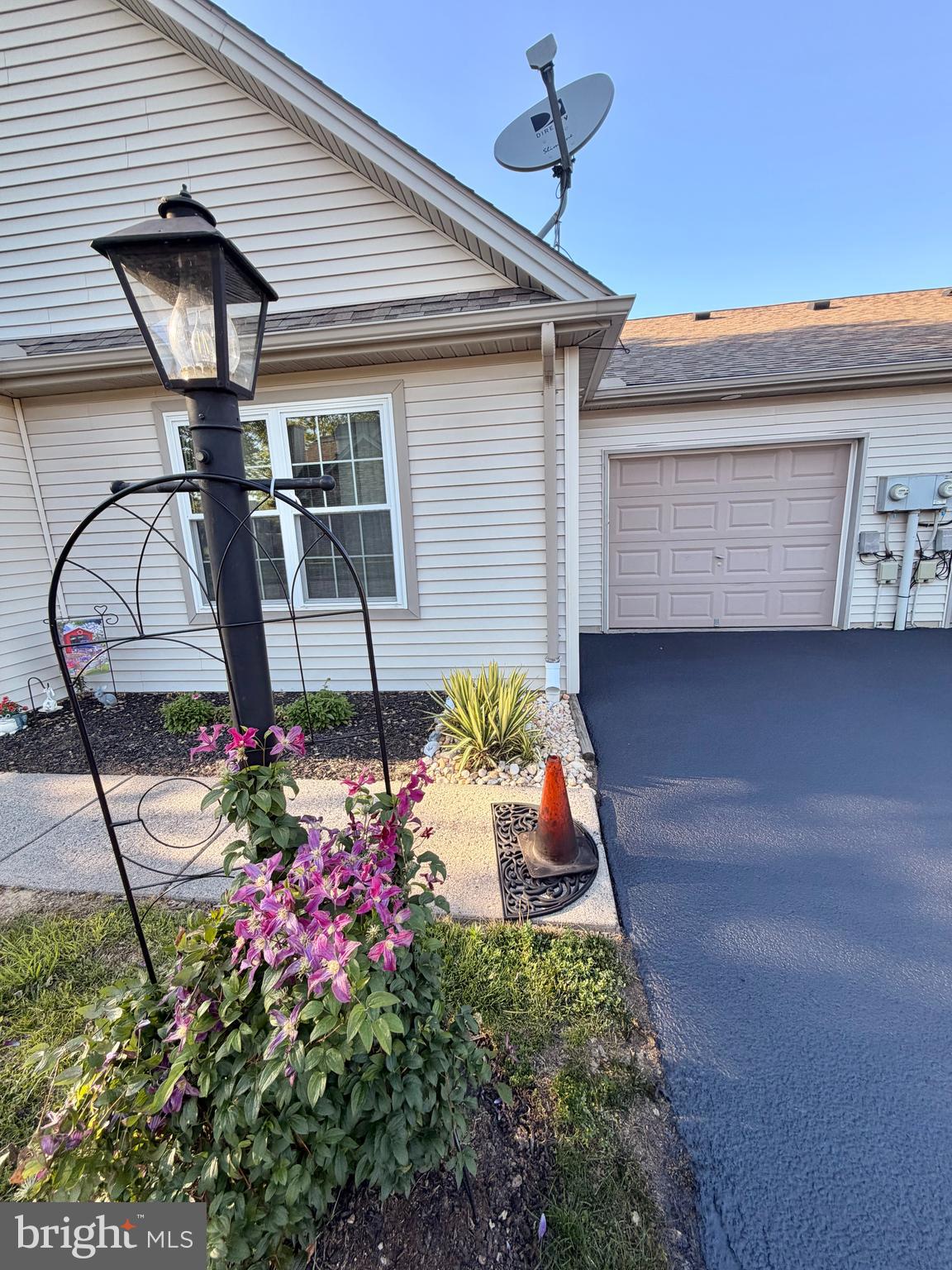 53 APPLE JACK LANE