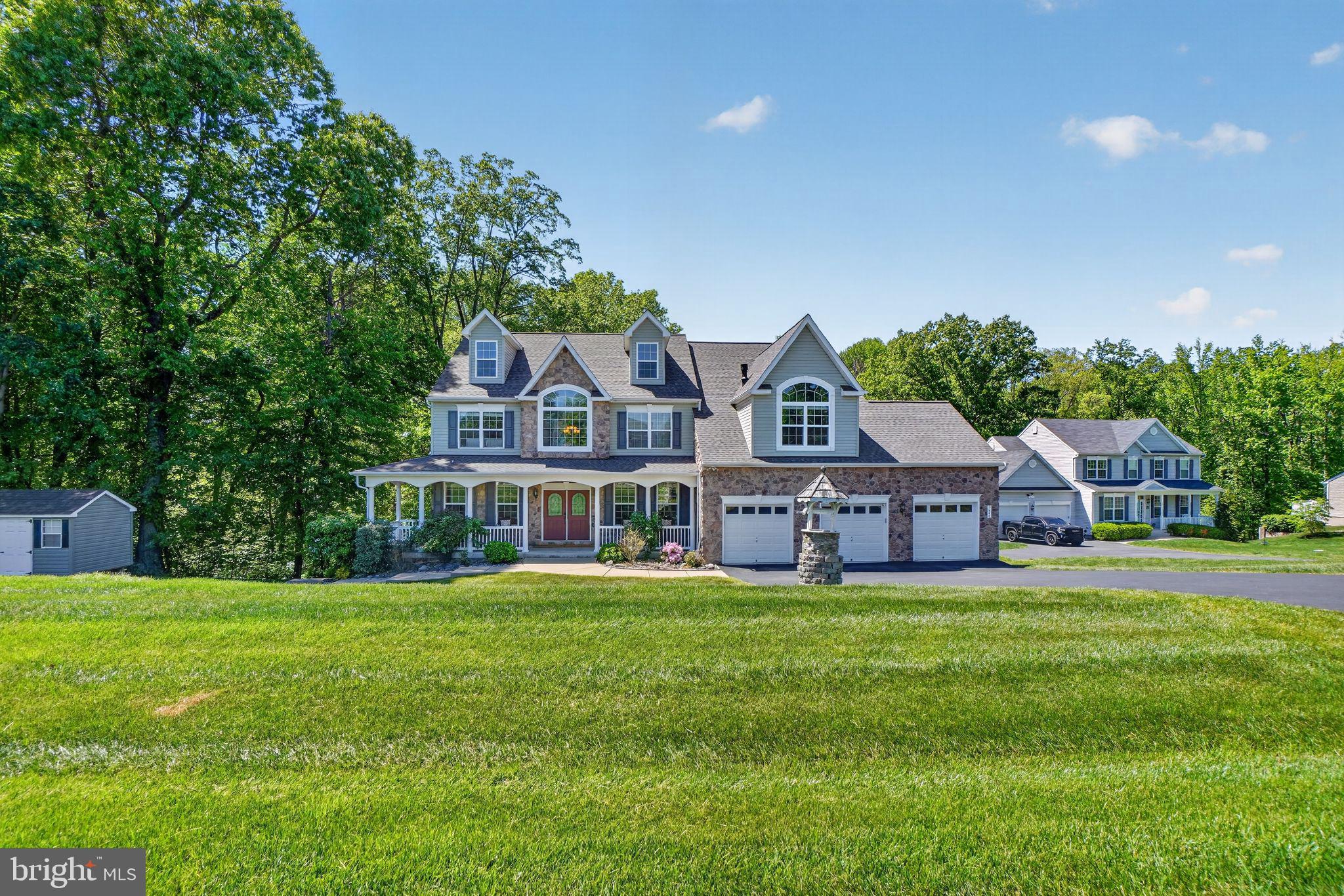 NORTH CALVERT WOODS - Residential