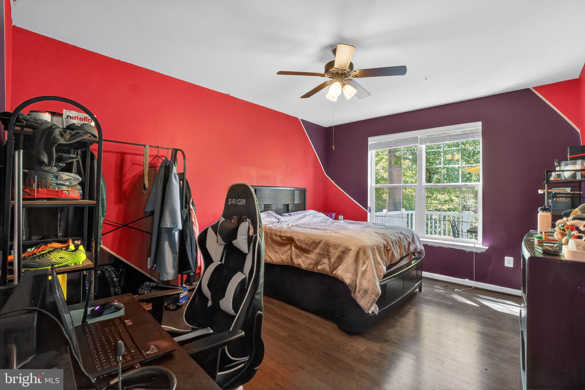 NORTH CALVERT WOODS - Residential