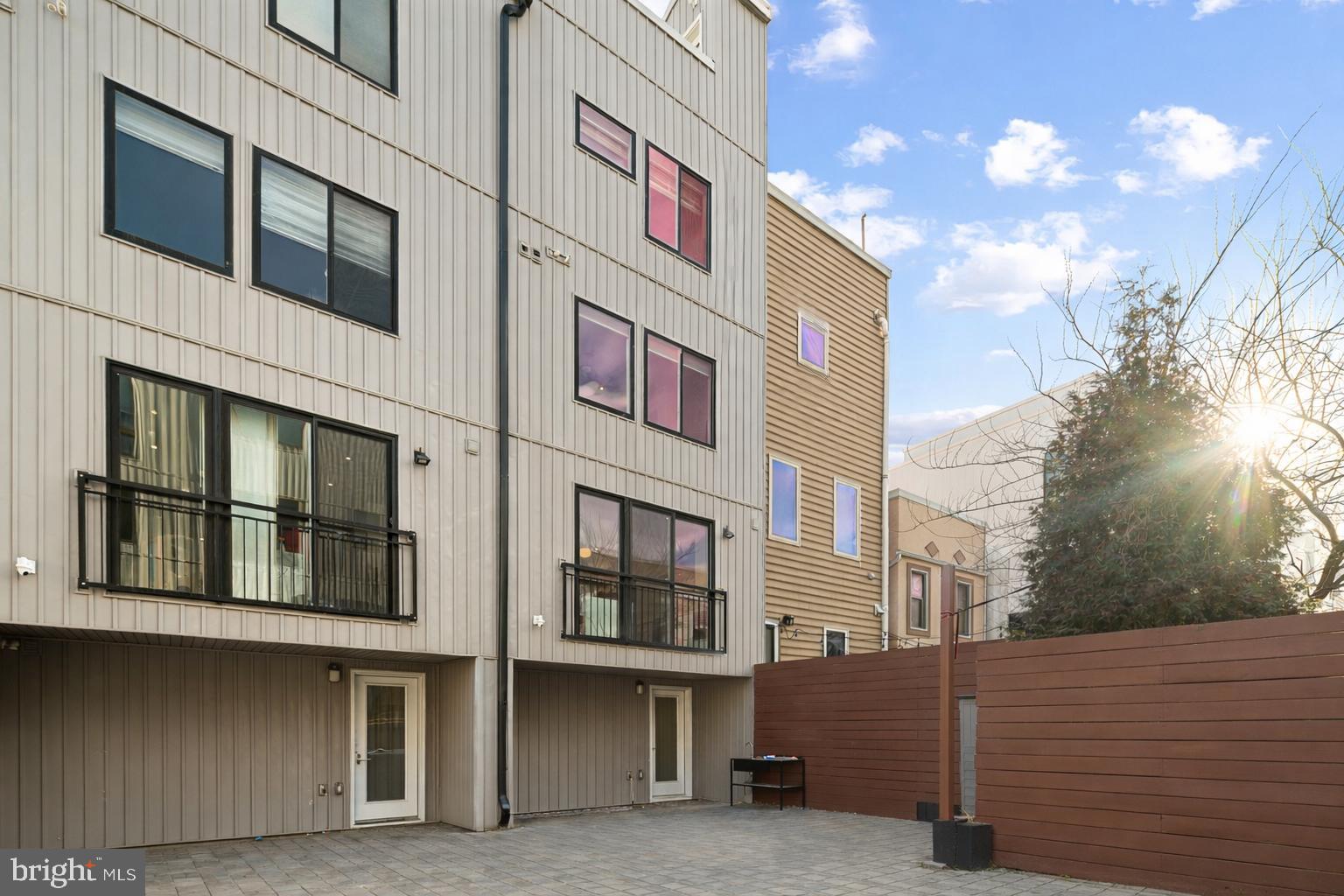 FISHTOWN - Residential