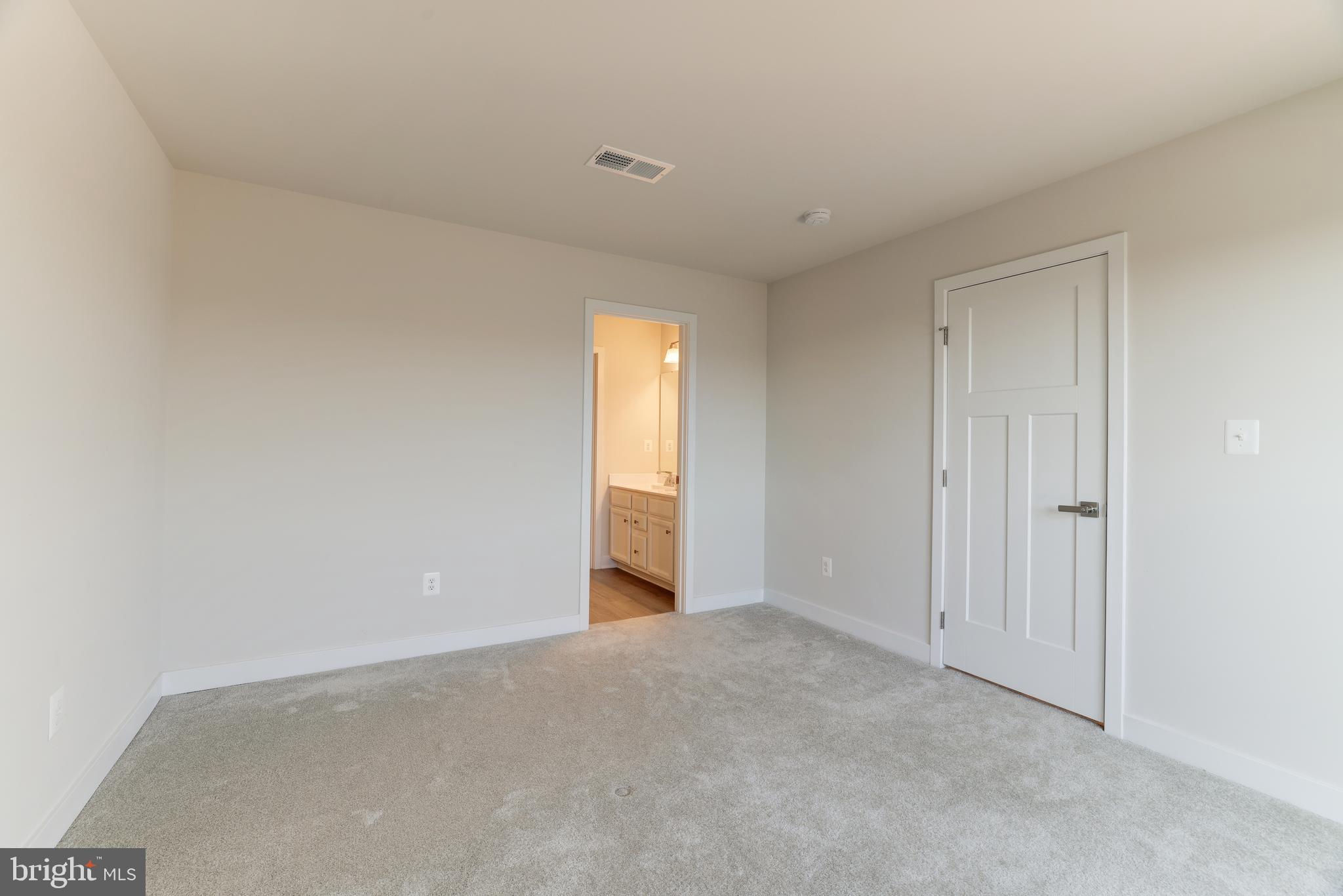 FOSTER'S GLEN - Residential