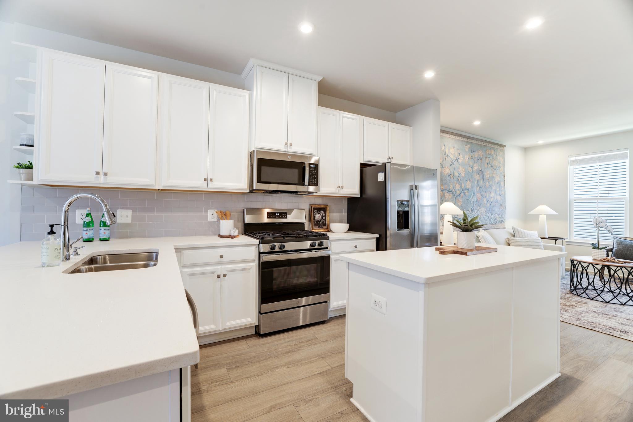 FOSTER'S GLEN - Residential