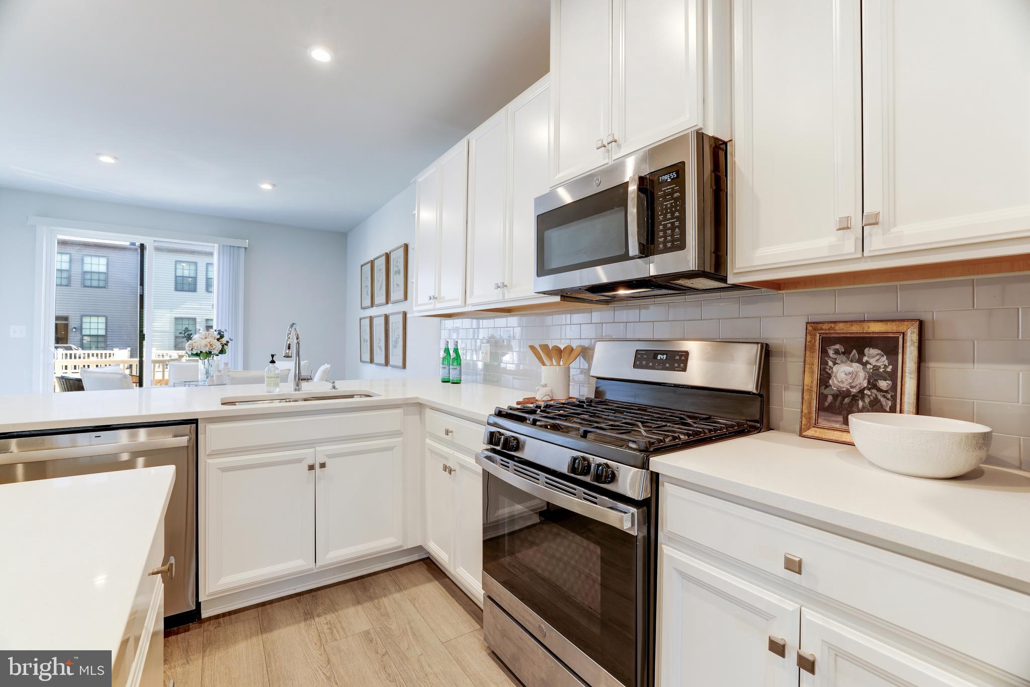 FOSTER'S GLEN - Residential