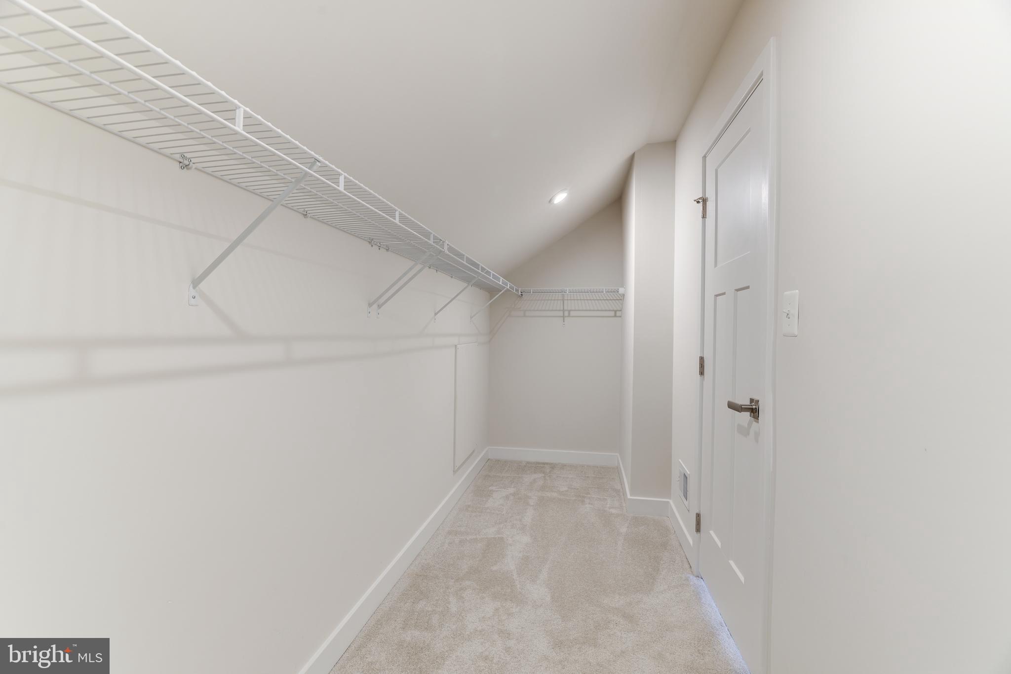 FOSTER'S GLEN - Residential