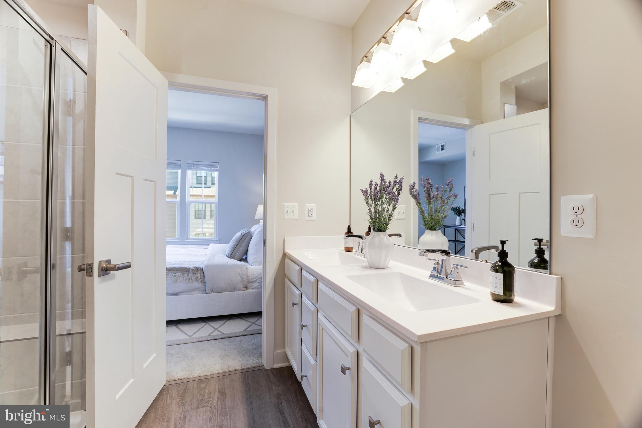 FOSTER'S GLEN - Residential