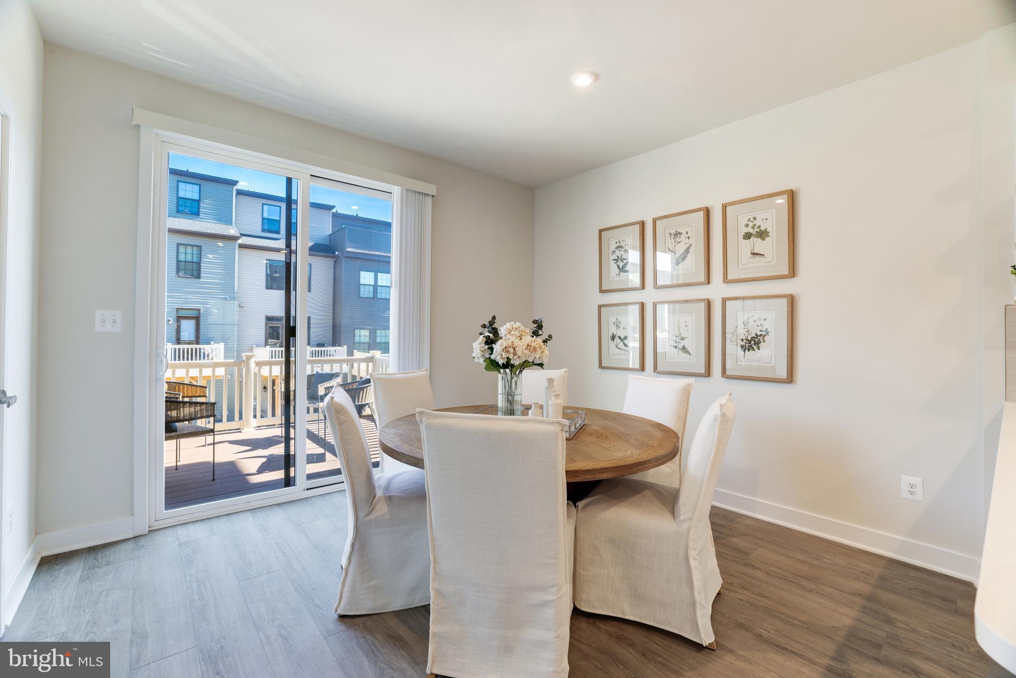 FOSTER'S GLEN - Residential