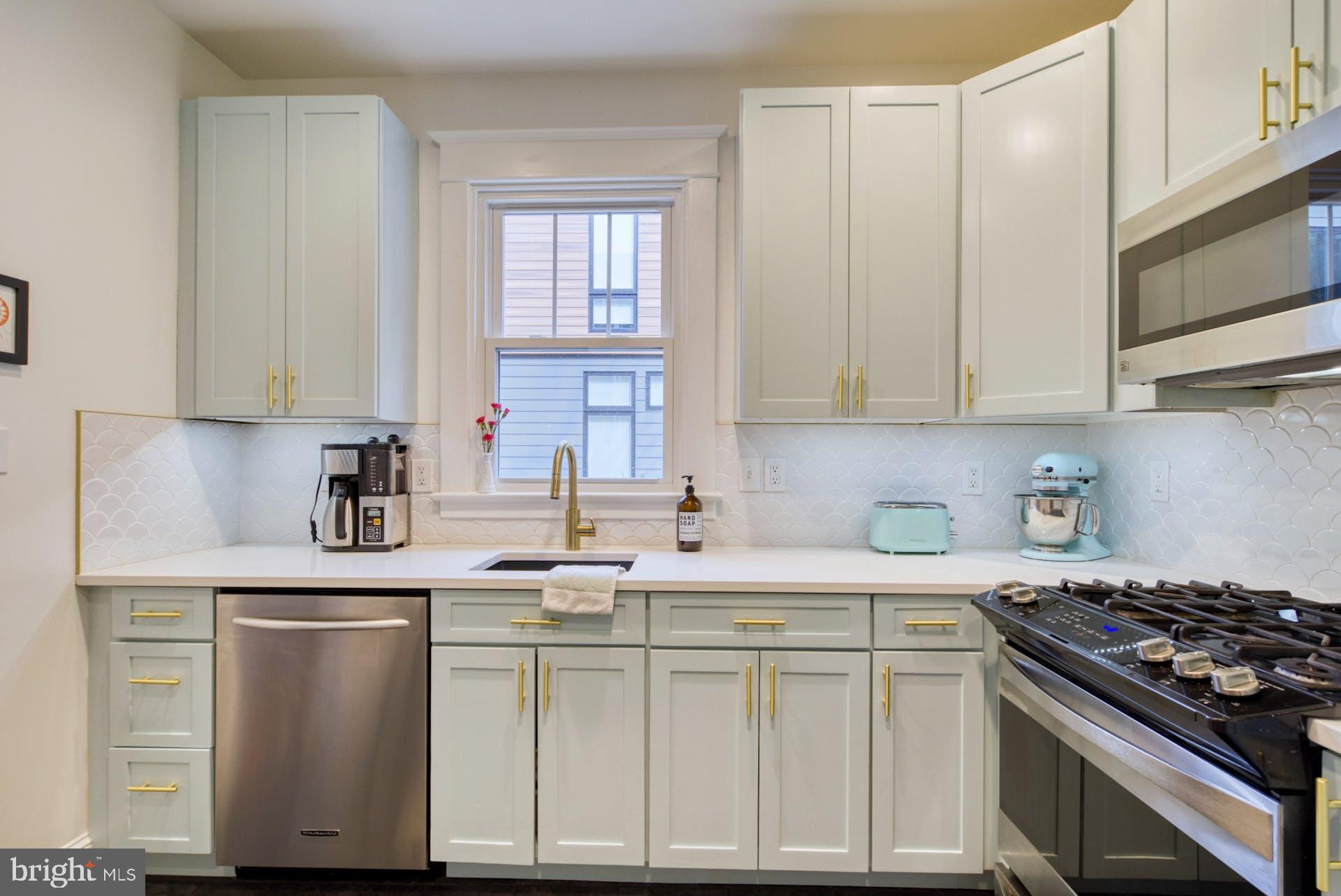 ROSEMONT - Residential