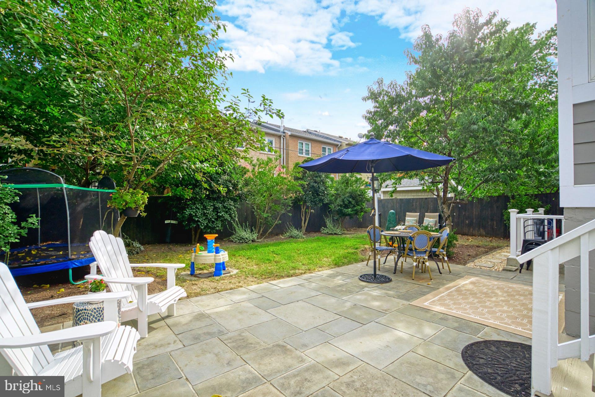 ROSEMONT - Residential