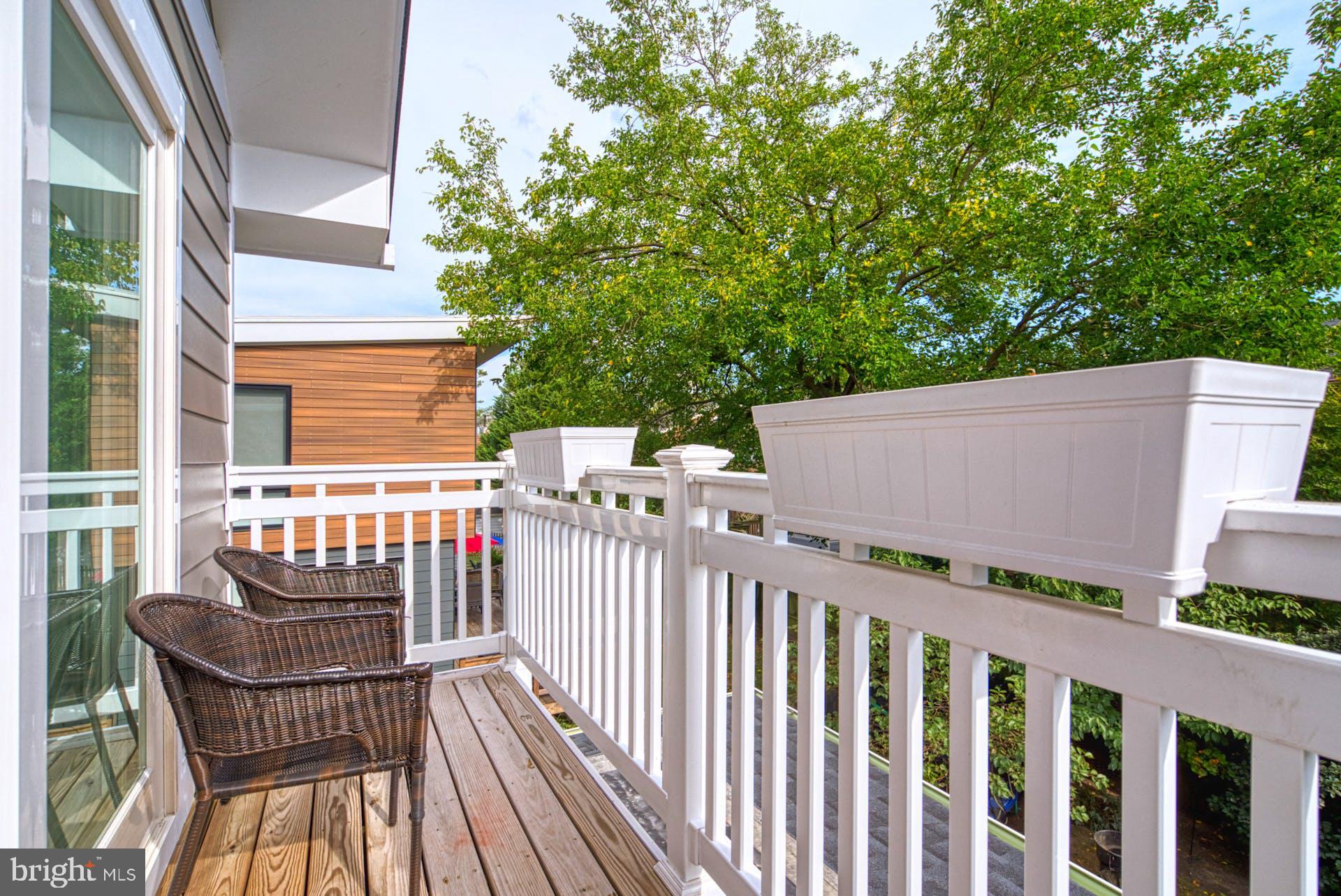 ROSEMONT - Residential