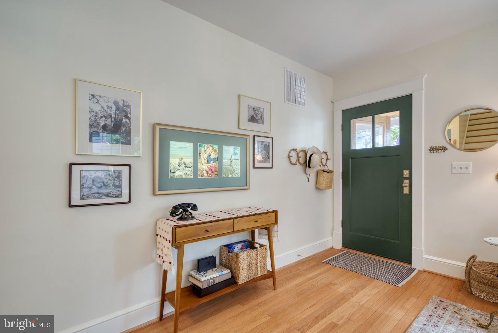 ROSEMONT - Residential