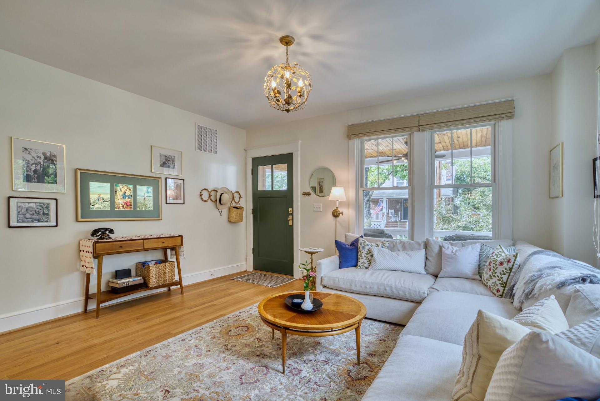 ROSEMONT - Residential