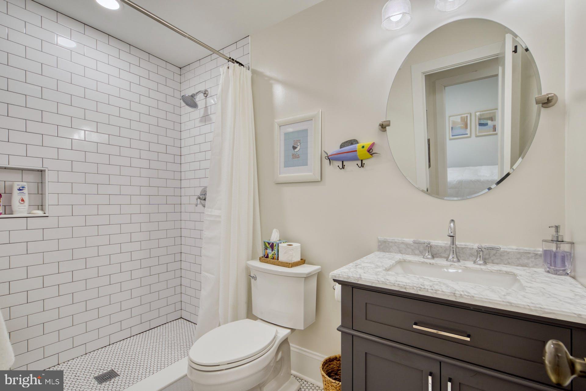 ROSEMONT - Residential