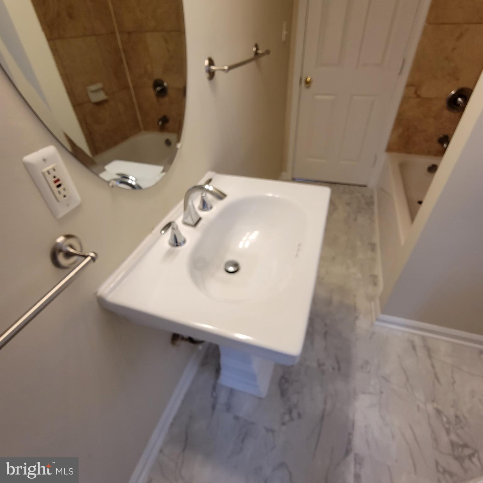 DUMFRIES - Residential Lease