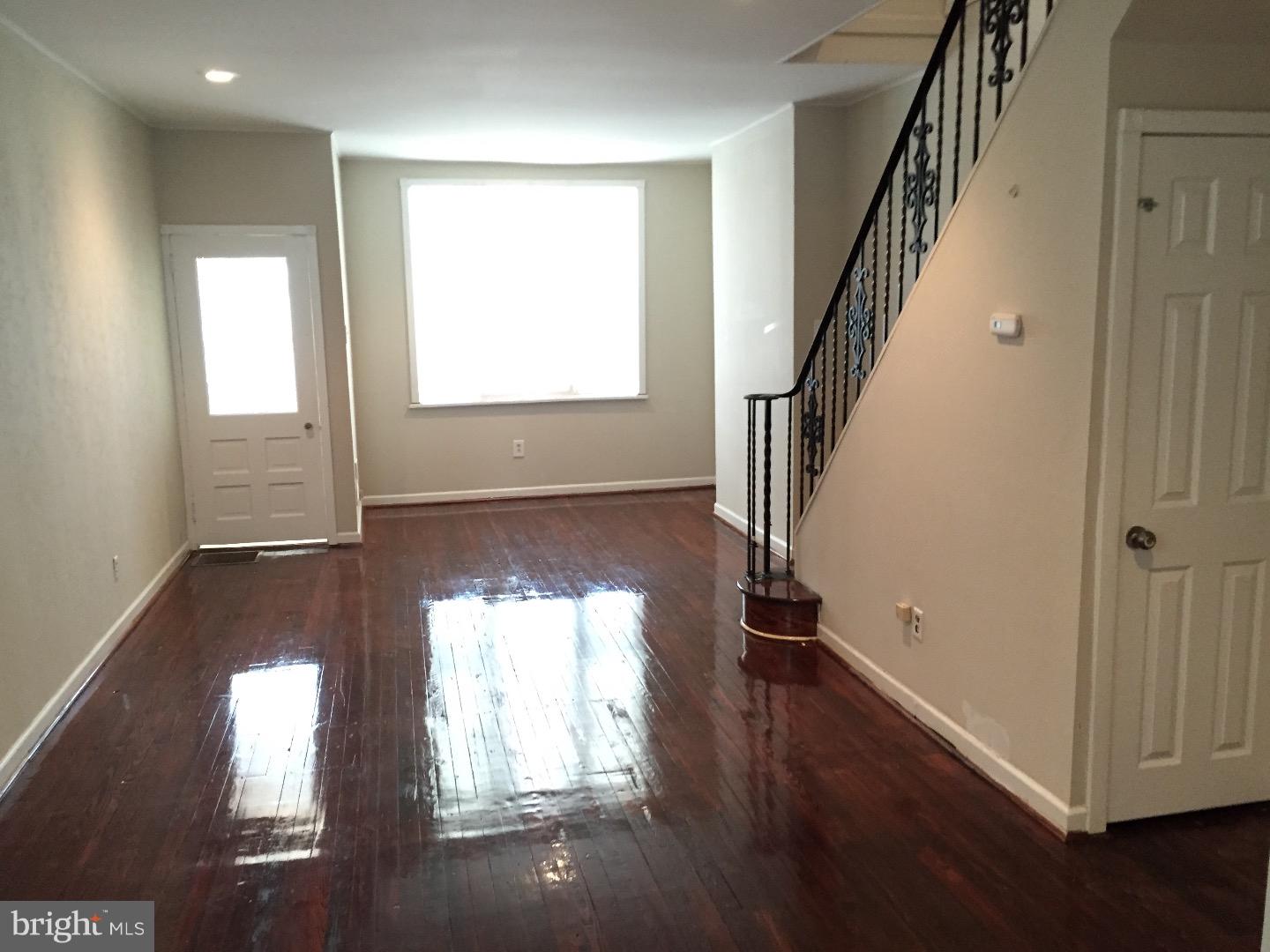 PORT RICHMOND - Residential