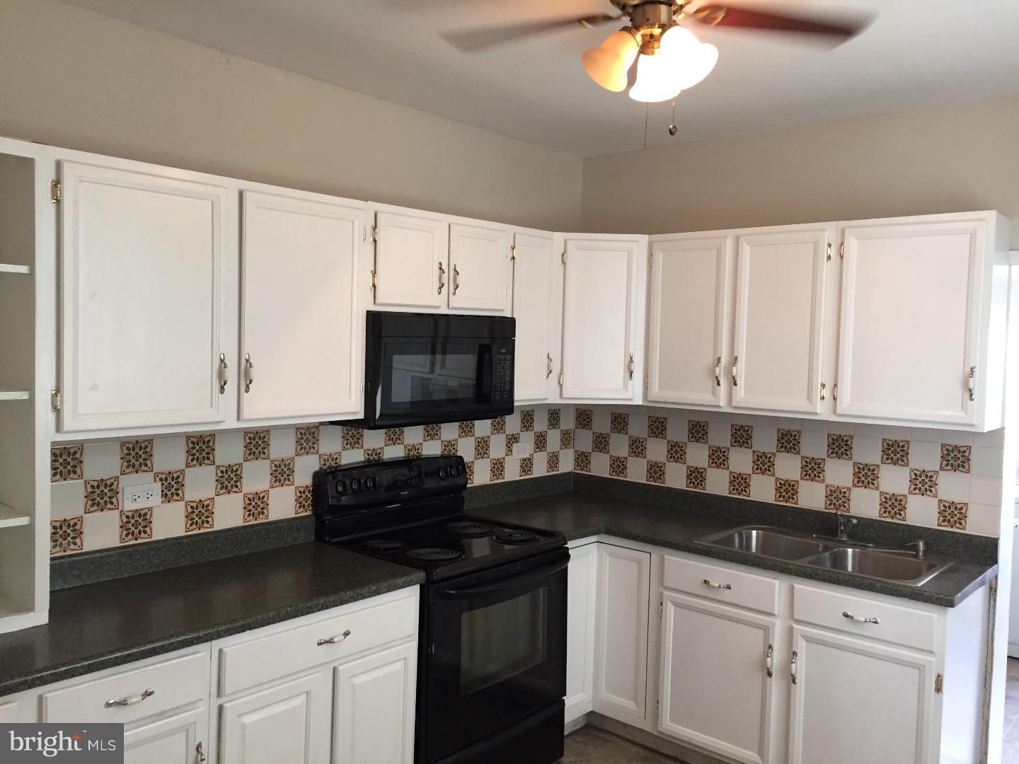 PORT RICHMOND - Residential