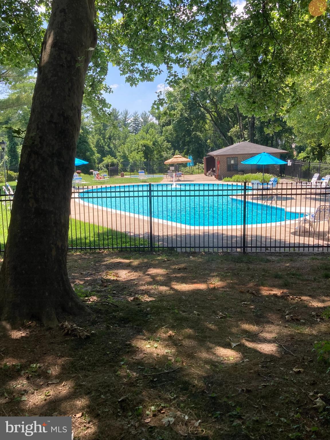 ROCKLAND RUN - Residential