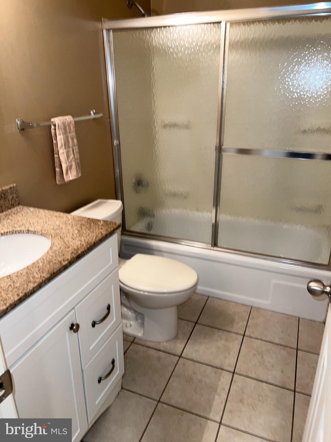 ROCKLAND RUN - Residential