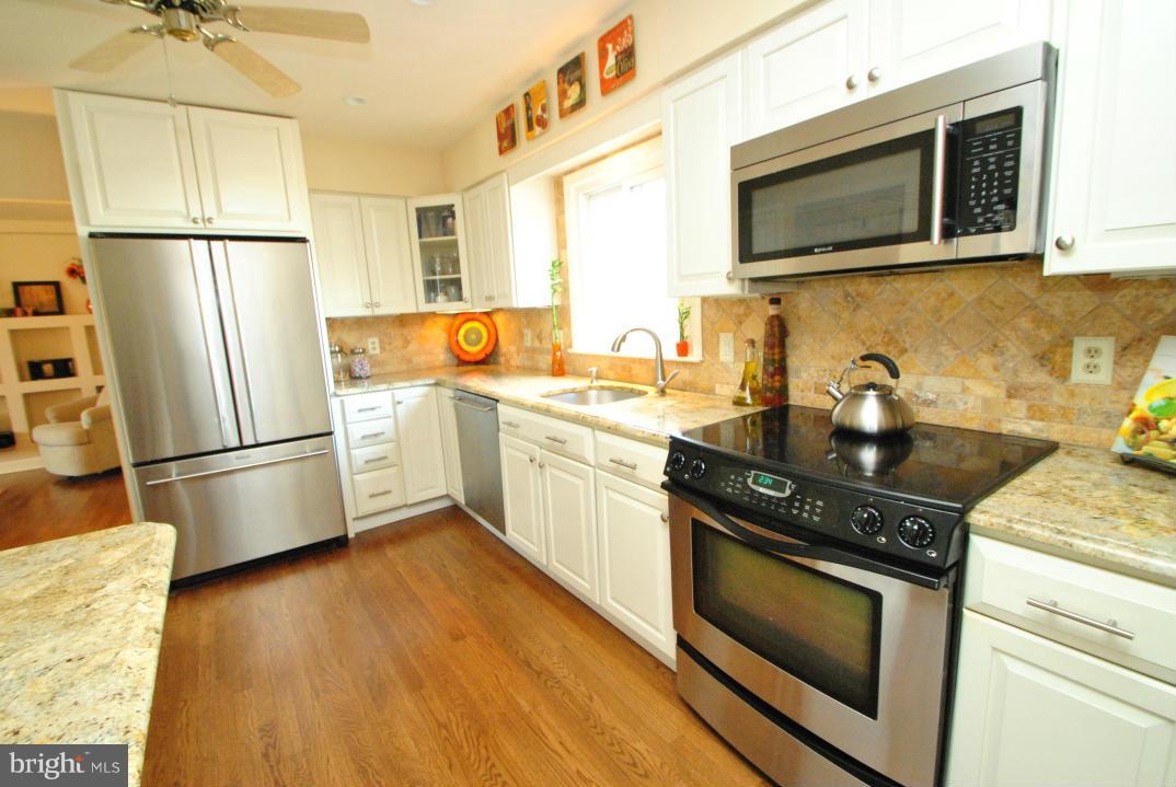 FRANKLIN FARM - Residential