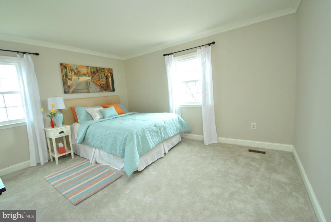 FRANKLIN FARM - Residential