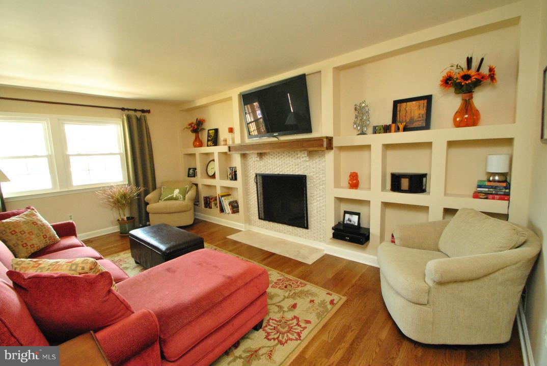 FRANKLIN FARM - Residential