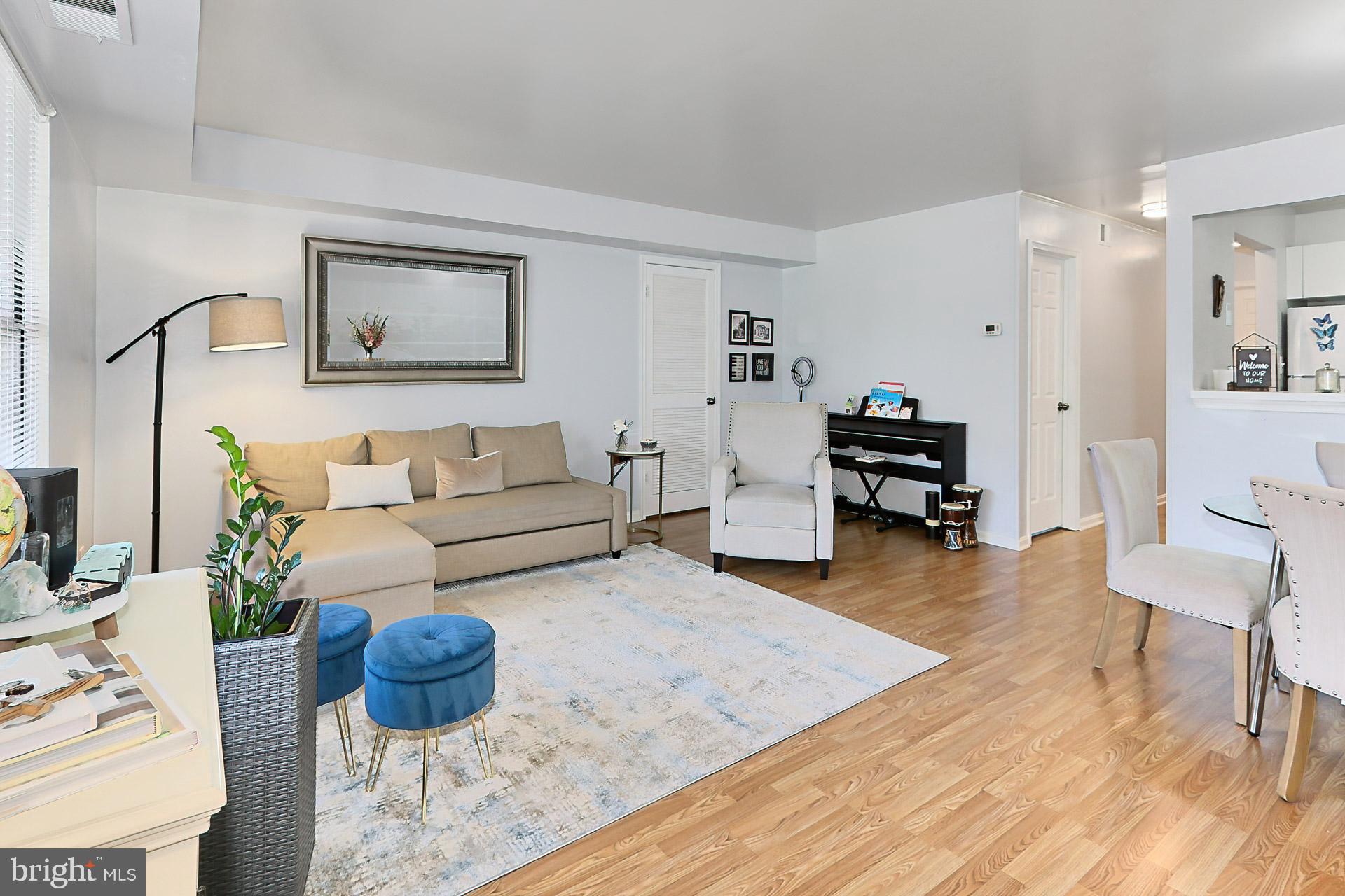 PONDS AT CENTREVILLE - Residential