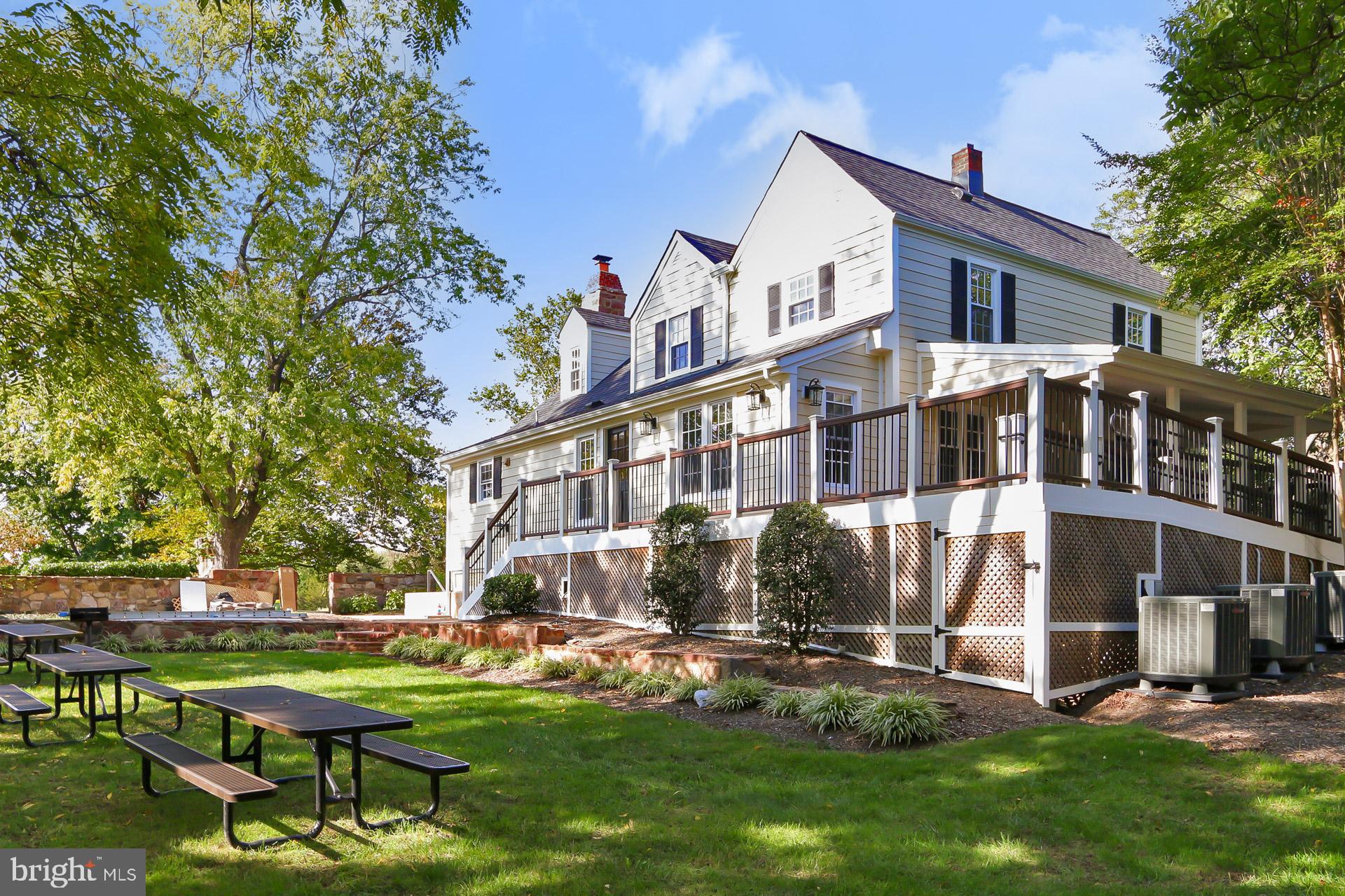 PONDS AT CENTREVILLE - Residential