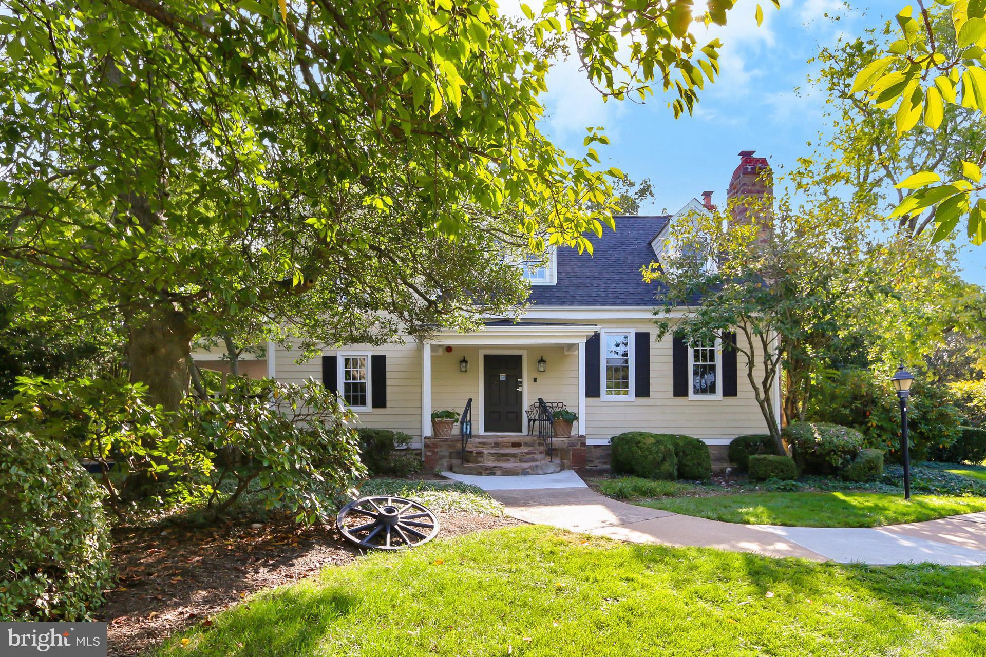 PONDS AT CENTREVILLE - Residential