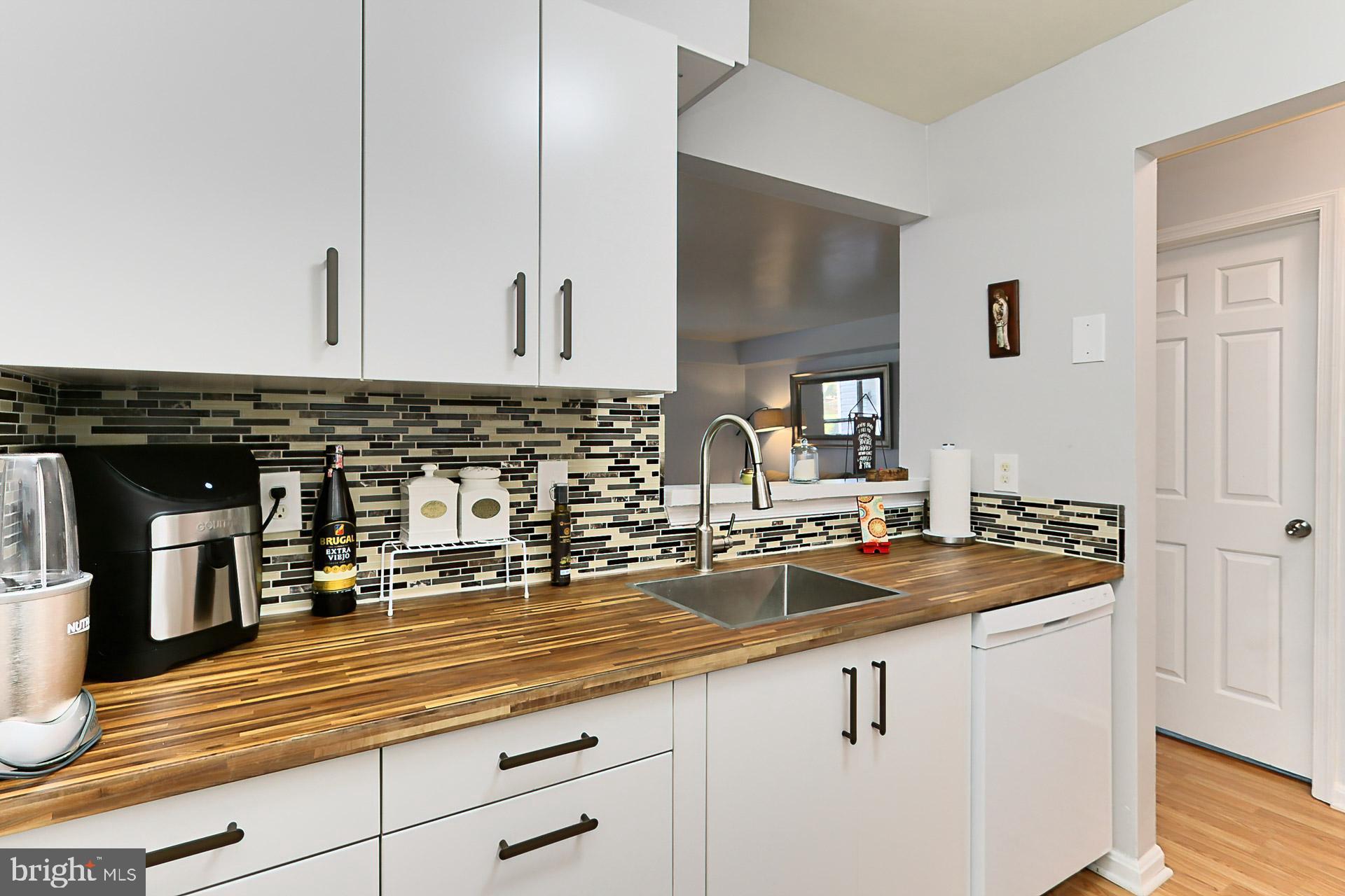 PONDS AT CENTREVILLE - Residential