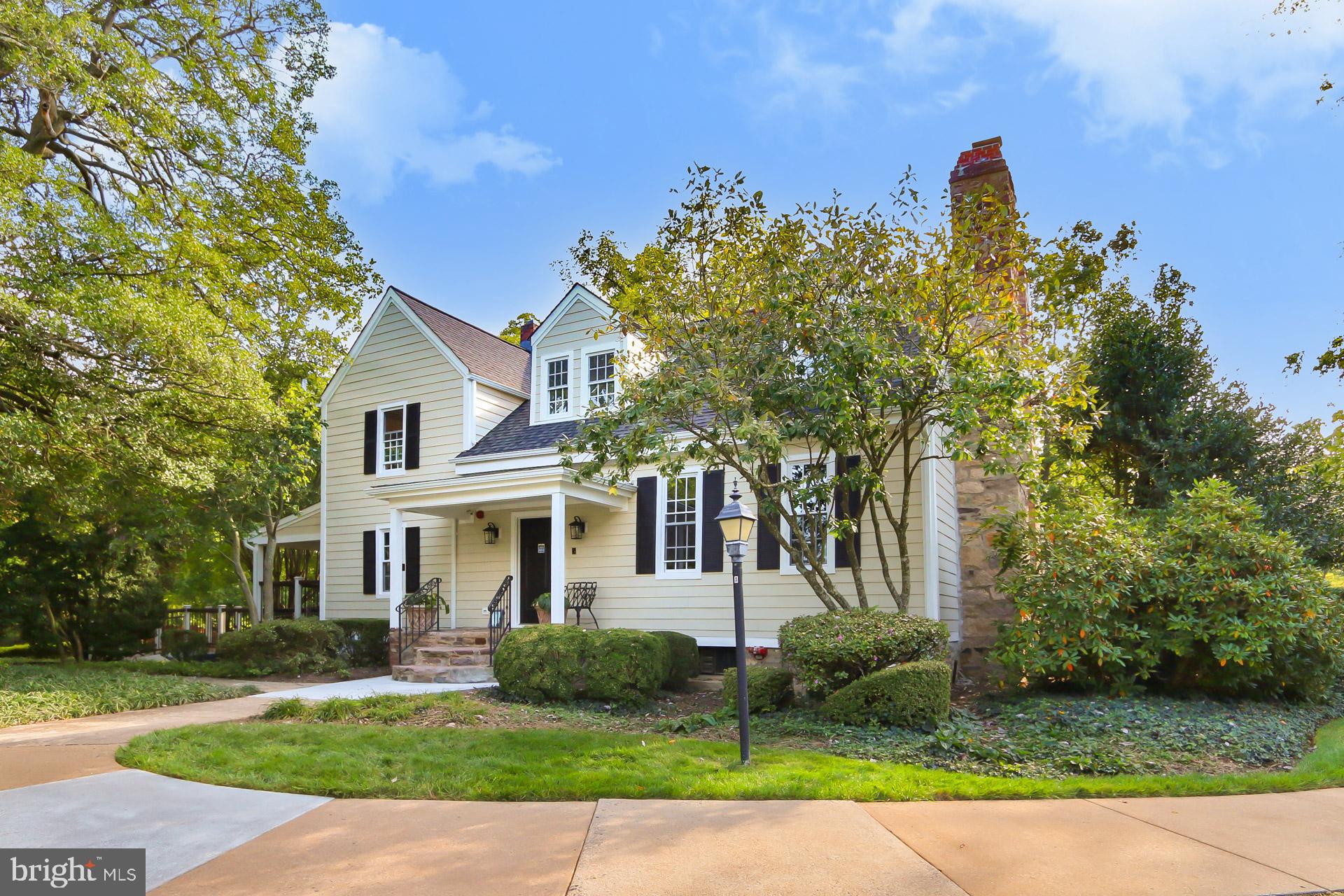 PONDS AT CENTREVILLE - Residential