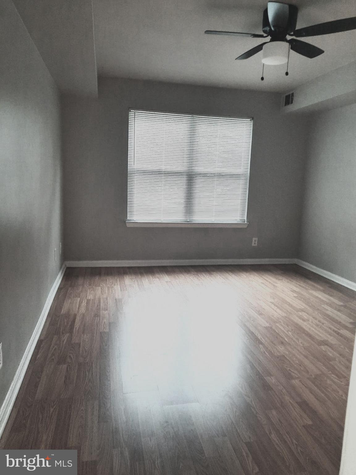 PONDS AT CENTREVILLE - Residential