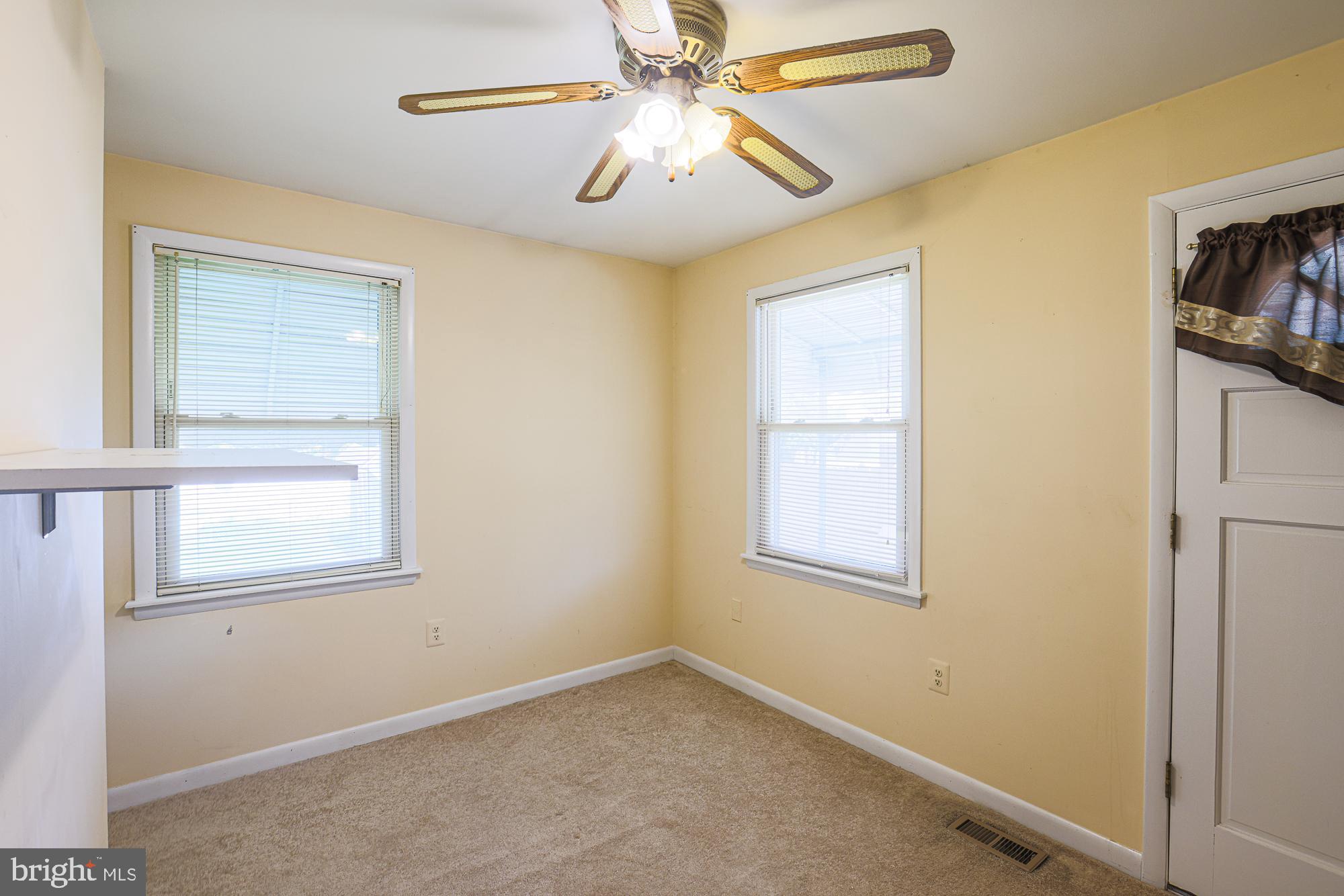 FAIRLAWN - Residential