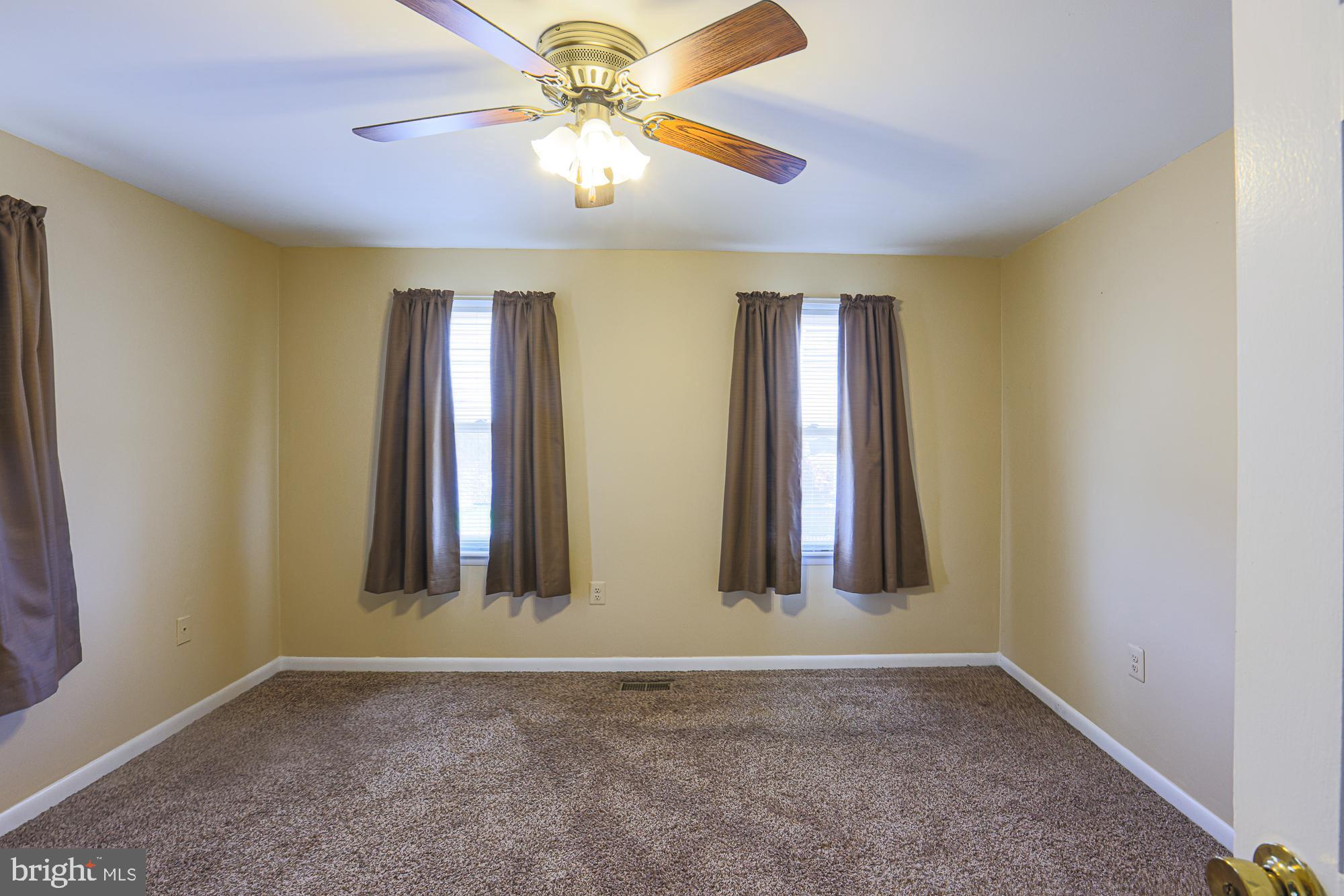 FAIRLAWN - Residential