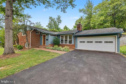Photo of 3511 Slade Run Drive, FALLS CHURCH, VA 22042 (MLS # VAFX2331476)